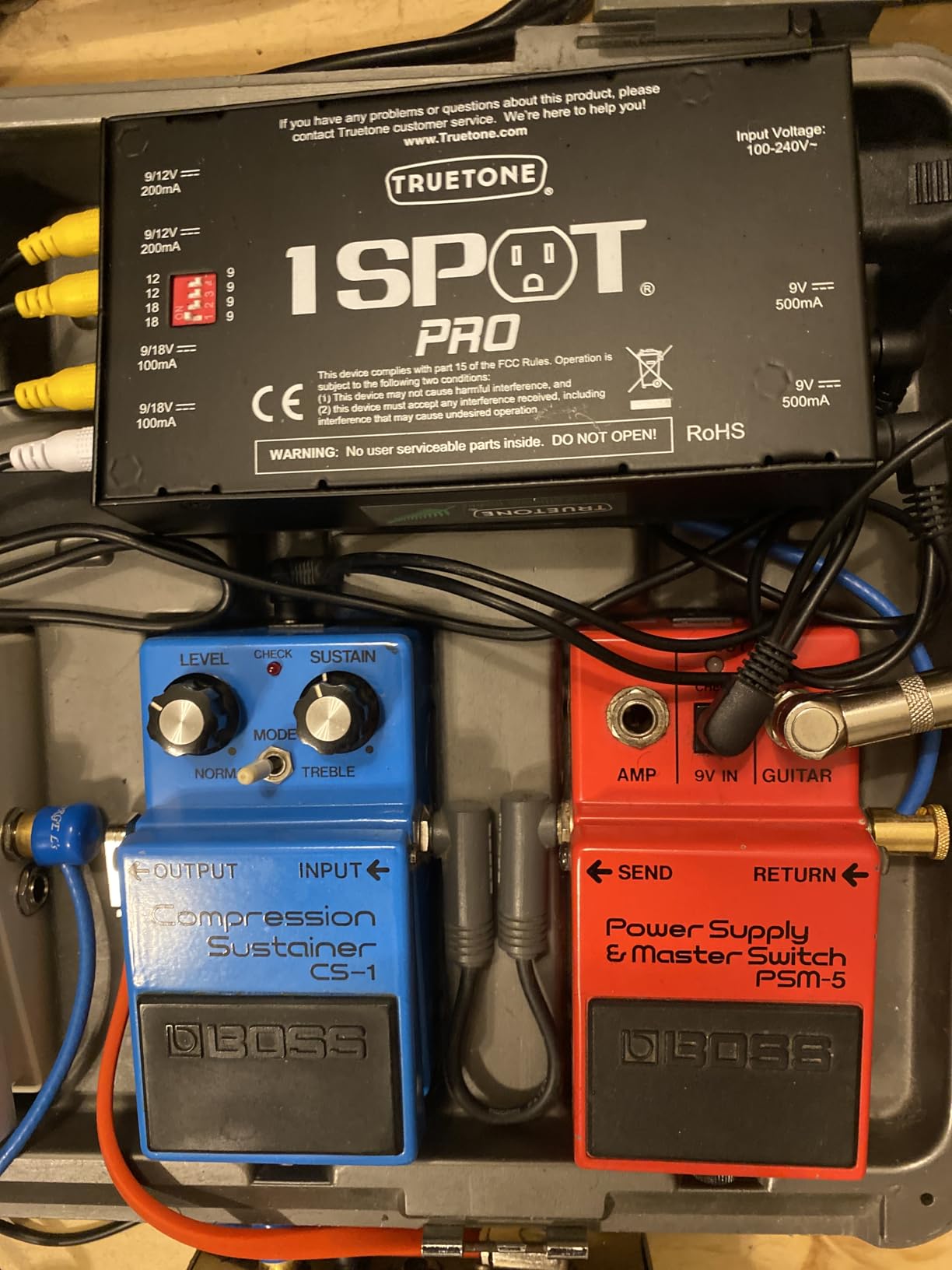 Truetone 1 SPOT Pro CS6 Low Profile Guitar Pedal Power Supply with 6 Isolated Outputs, 9V 12V 18V customer photo 2