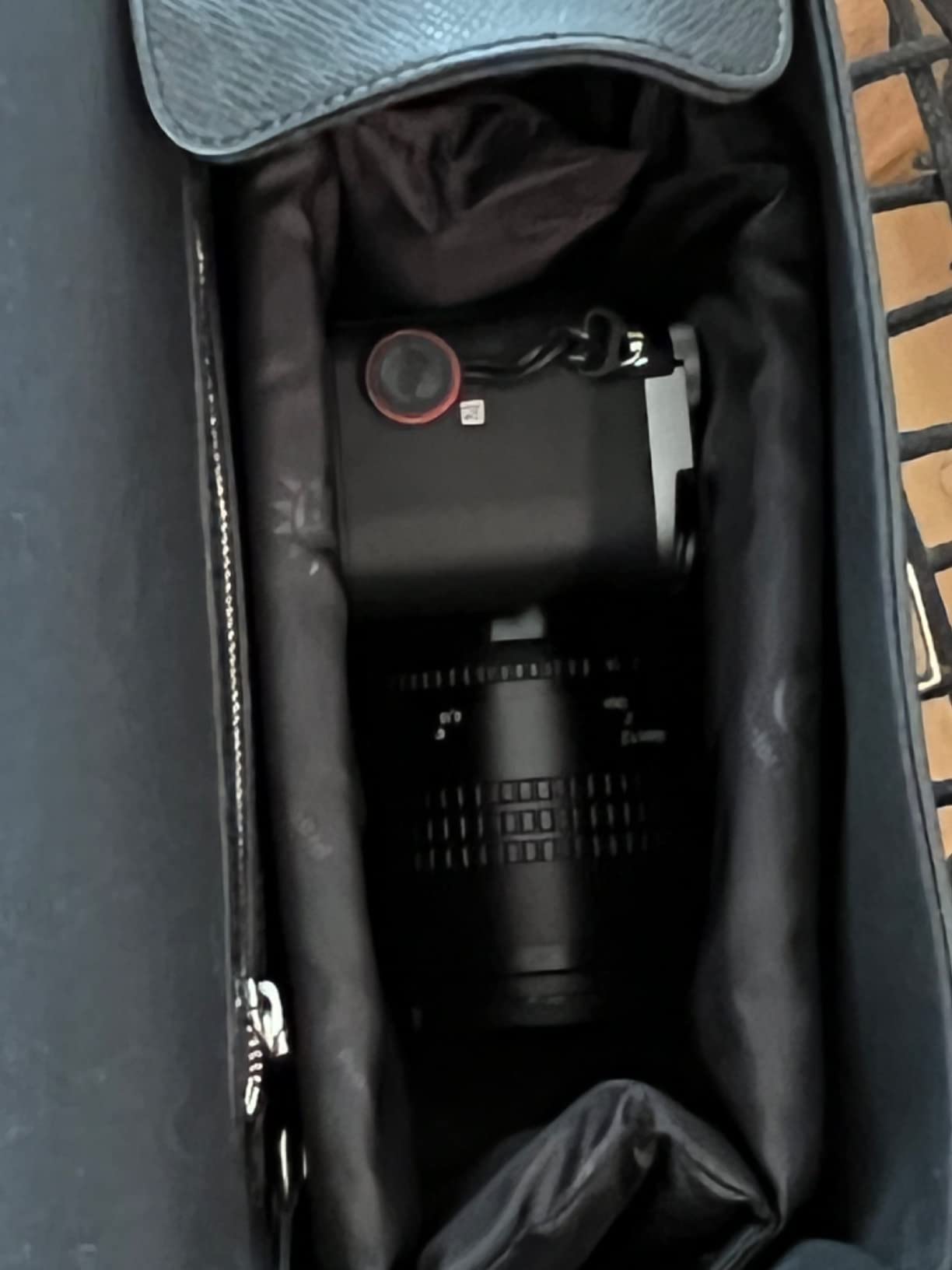 ArcEnCiel Camera Insert bag for all DSLR SLR Cameras (Black) customer photo 1
