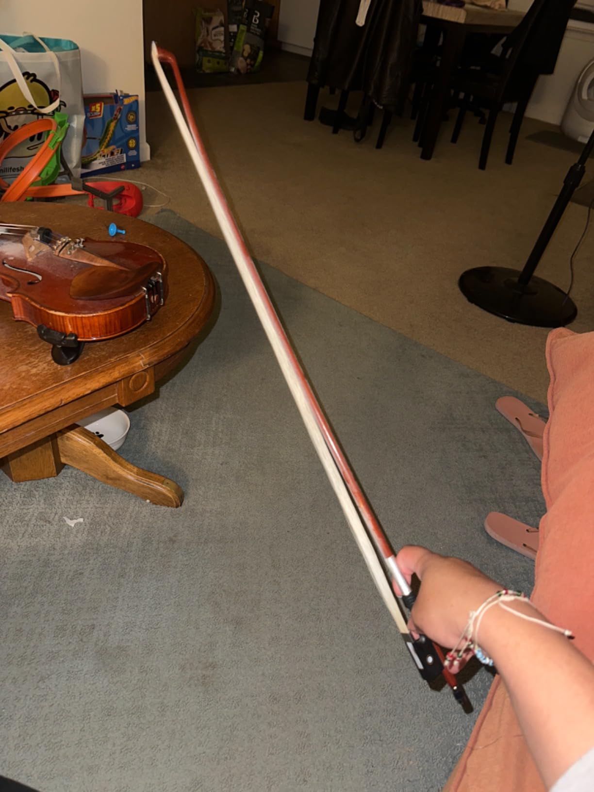 AMZZ Professional 4/4 Full Size Violin Bow - Brazilwood with Ebony Frog & White Horsehair customer photo 2
