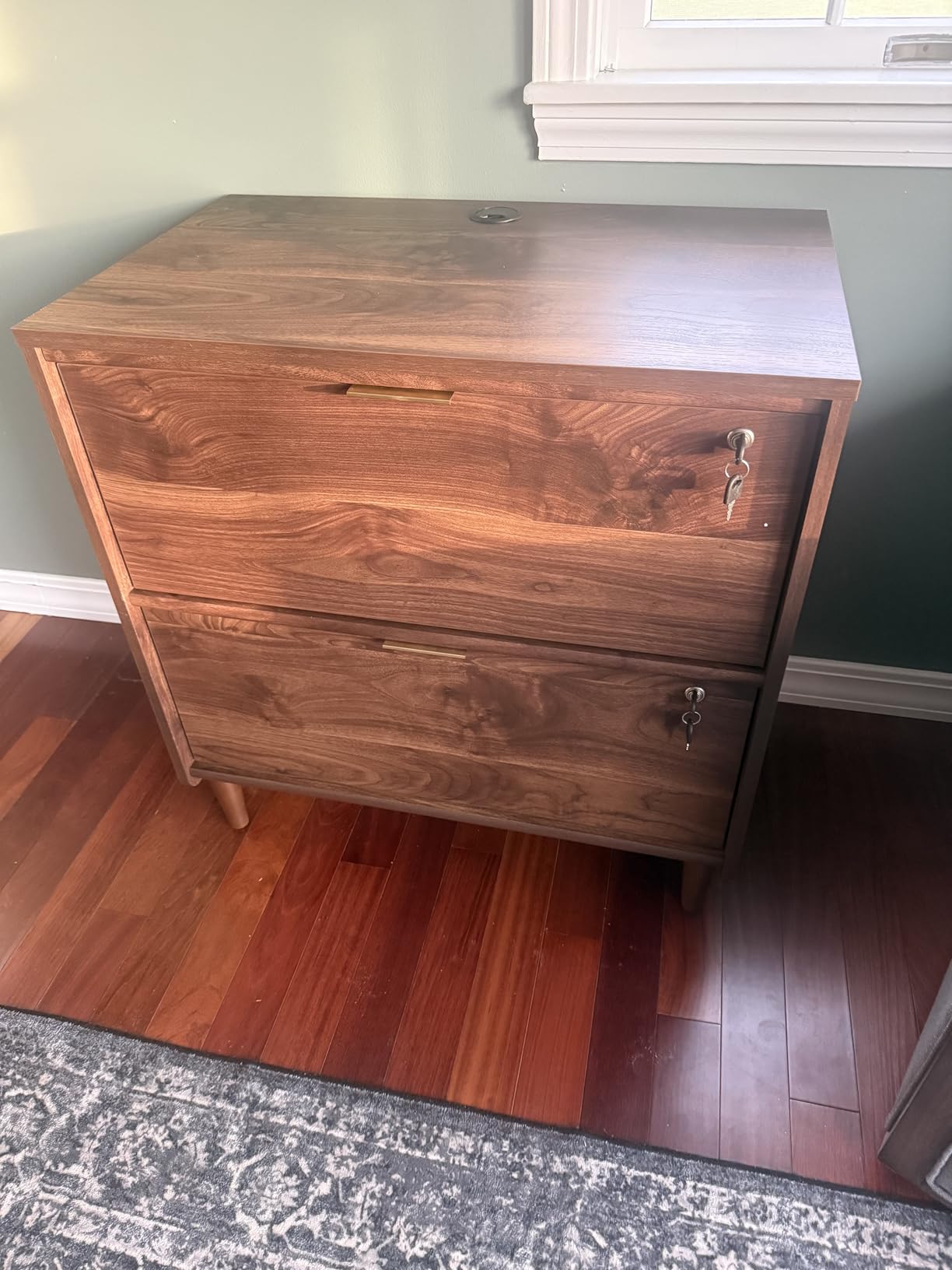Sauder Clifford Place Lateral File Cabinet, Grand Walnut Finish customer photo 1