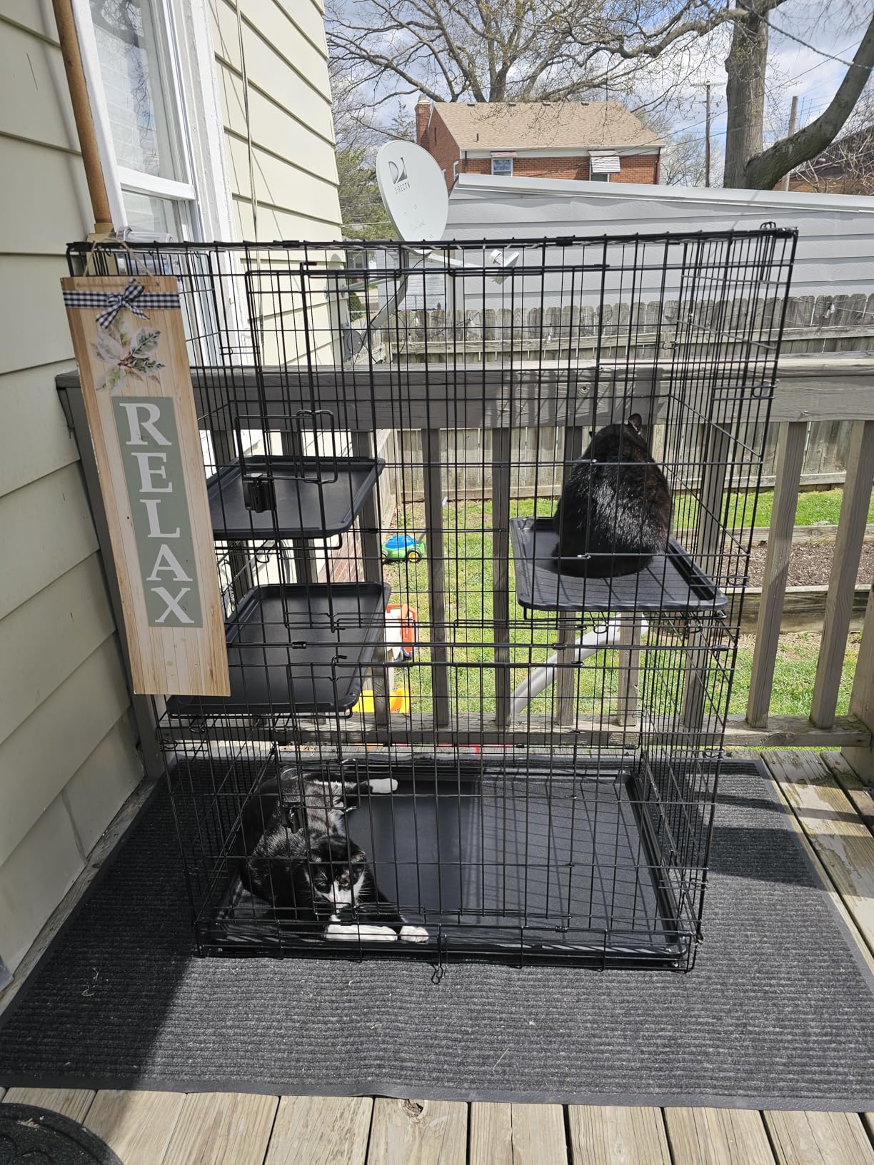 Amazon Basics Large 3-Tier Cat Cage Playpen with Easy to Clean Removable Tray, Front Doors, Portable, Foldable, 35.8