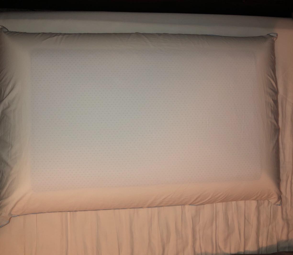 Tempur-Pedic TEMPUR-Cloud Dual Cooling Pillow, Queen customer photo 1