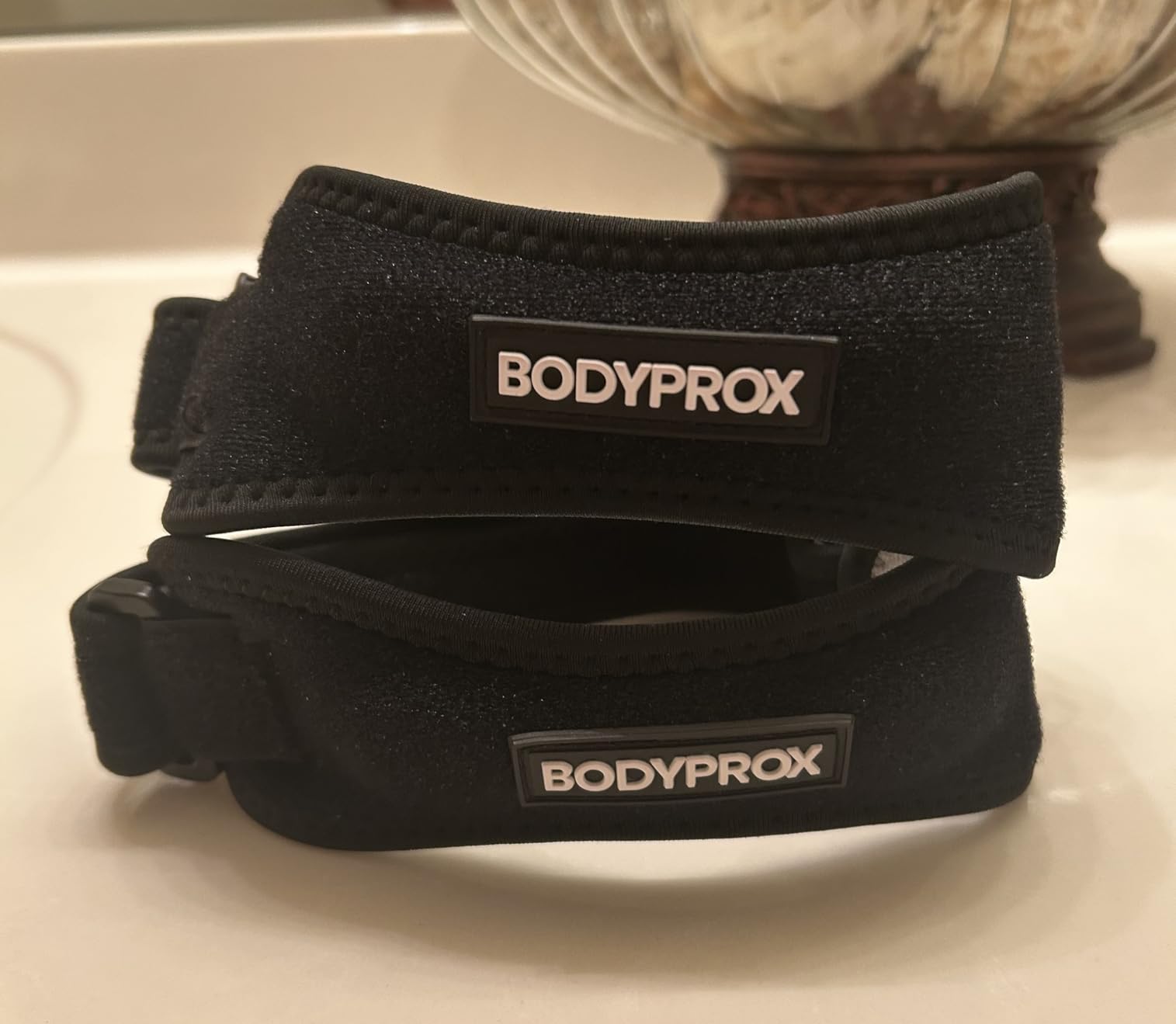 Bodyprox Patella Tendon Knee Strap 2 Pack, Knee Pain Relief Support Brace for Hiking, Soccer, Basketball, Running, Jumpers Knee, Tennis, Tendonitis customer photo 2