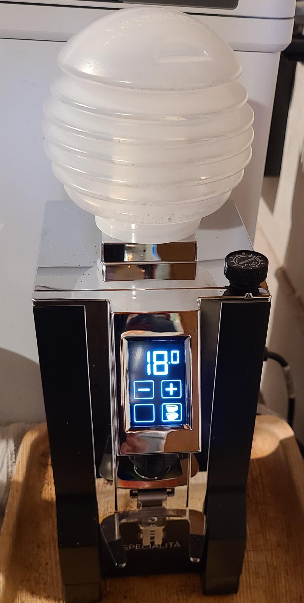 Eureka Mignon Specialita Espresso Grinder customer photo 2