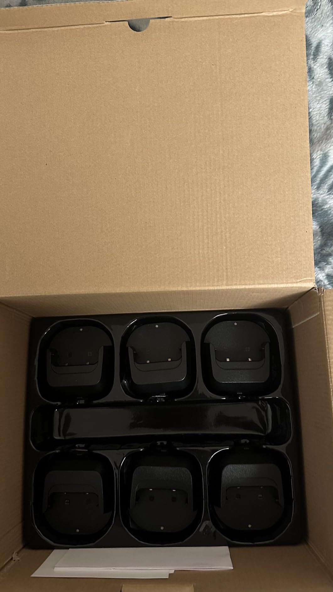 SAMCOM FPCN30A Two Way Radios Long Range 5 Watts Walkie Talkies for Adults Rechargeable 2 Way Radios UHF Handheld Business Group Call Radio 1500mAh Battery with Earpieces for Construction (6 Packs) customer photo 1