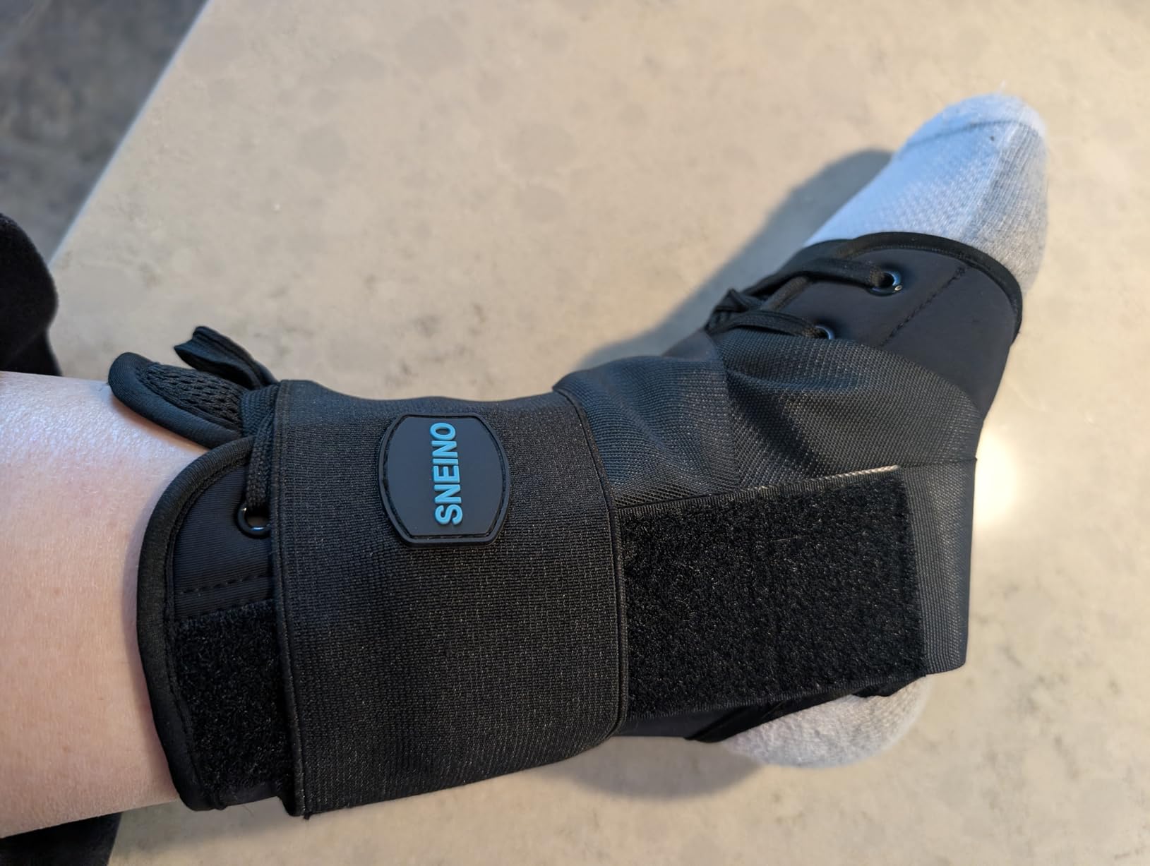 Ankle Brace for Women Men - Ankle Support Brace for Sprained Ankle, Ankle Stabilizer for Achilles, Tendon, Sprain, Injury Recovery, Lace up Ankle wrap for Running, Basketball, Volleyball (Ankle Brace, Medium) customer photo 2