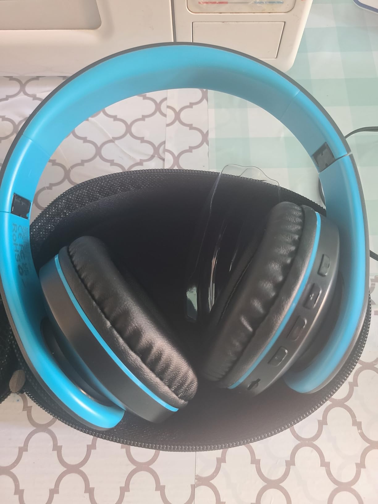 ZIHNIC Bluetooth Headphones Over-Ear, Foldable Wireless and Wired Stereo Headset Micro SD/TF, FM for Cell Phone,PC,Soft Earmuffs & Light Weight for Prolonged Wearing (Black/Blue) customer photo 2