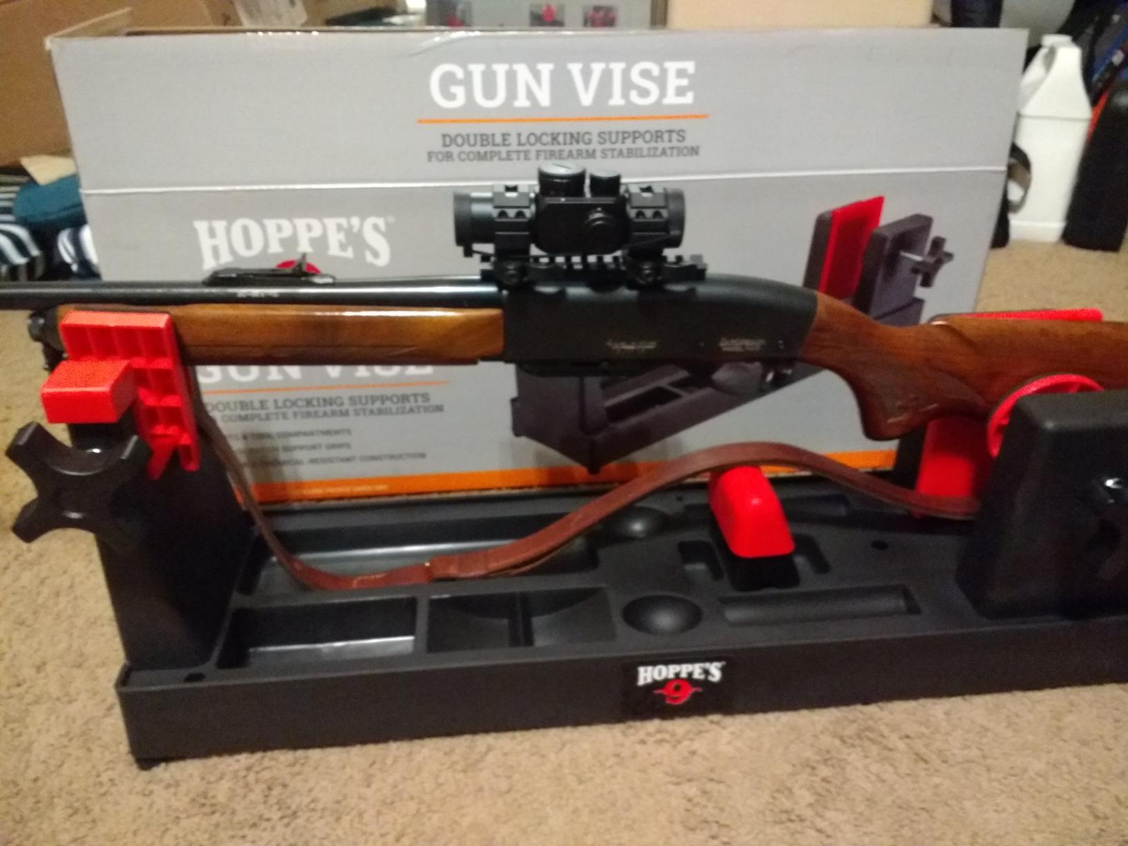 HOPPE'S Gun Vise, Rifle and Shotgun Vise with Front and Rear Locking Supports customer photo 1