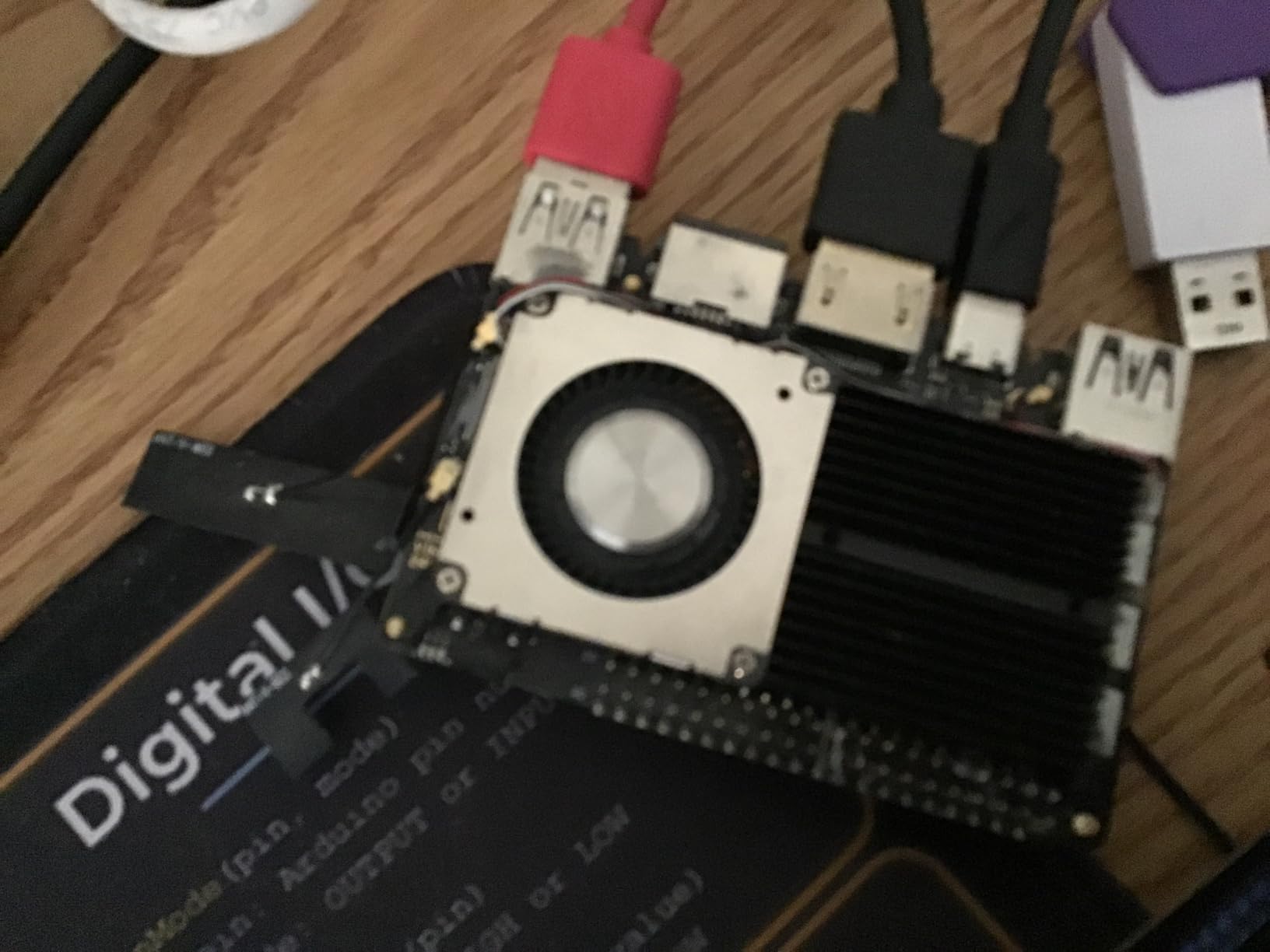 Khadas VIM3 Basic Amlogic A311D Single Board Computer with NPU for A.I., PCIe/USB 3.0, Dual Displays, Dual Cameras (2+16GB) customer photo 1