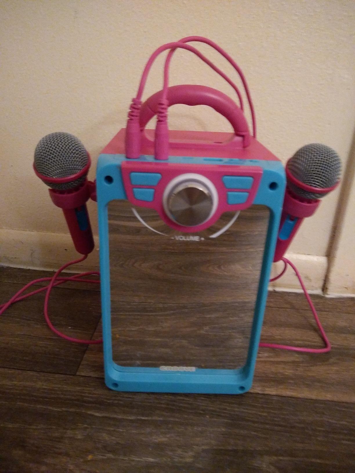 Rechargeable Karaoke Machine for Kids, Pink Portable Karaoke Set, Gift for Girl Speaker & 2 Microphones, Bluetooth/AUX/USB customer photo 1