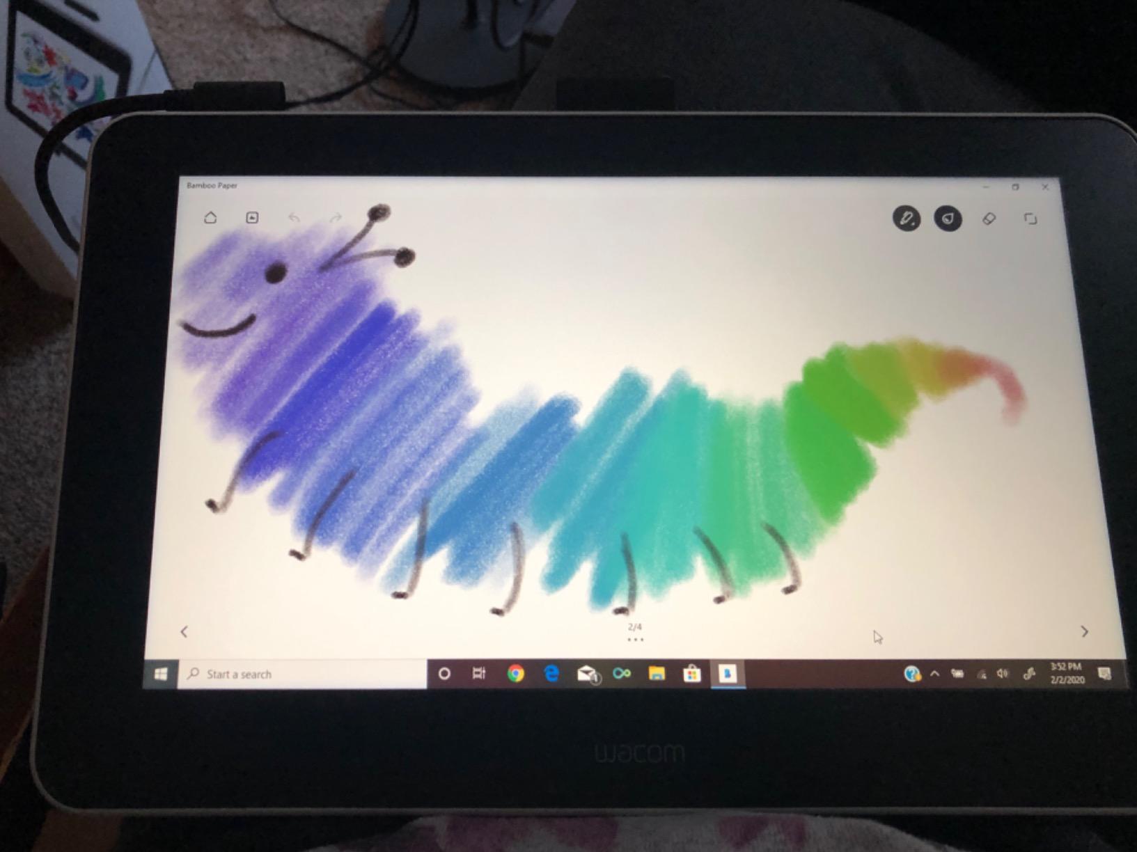 Wacom One HD Creative Pen Display, Drawing Tablet with Screen, 13.3 inch Graphics Monitor; Works with Mac, PC & Chromebook, Photo/Video Editing customer photo 2