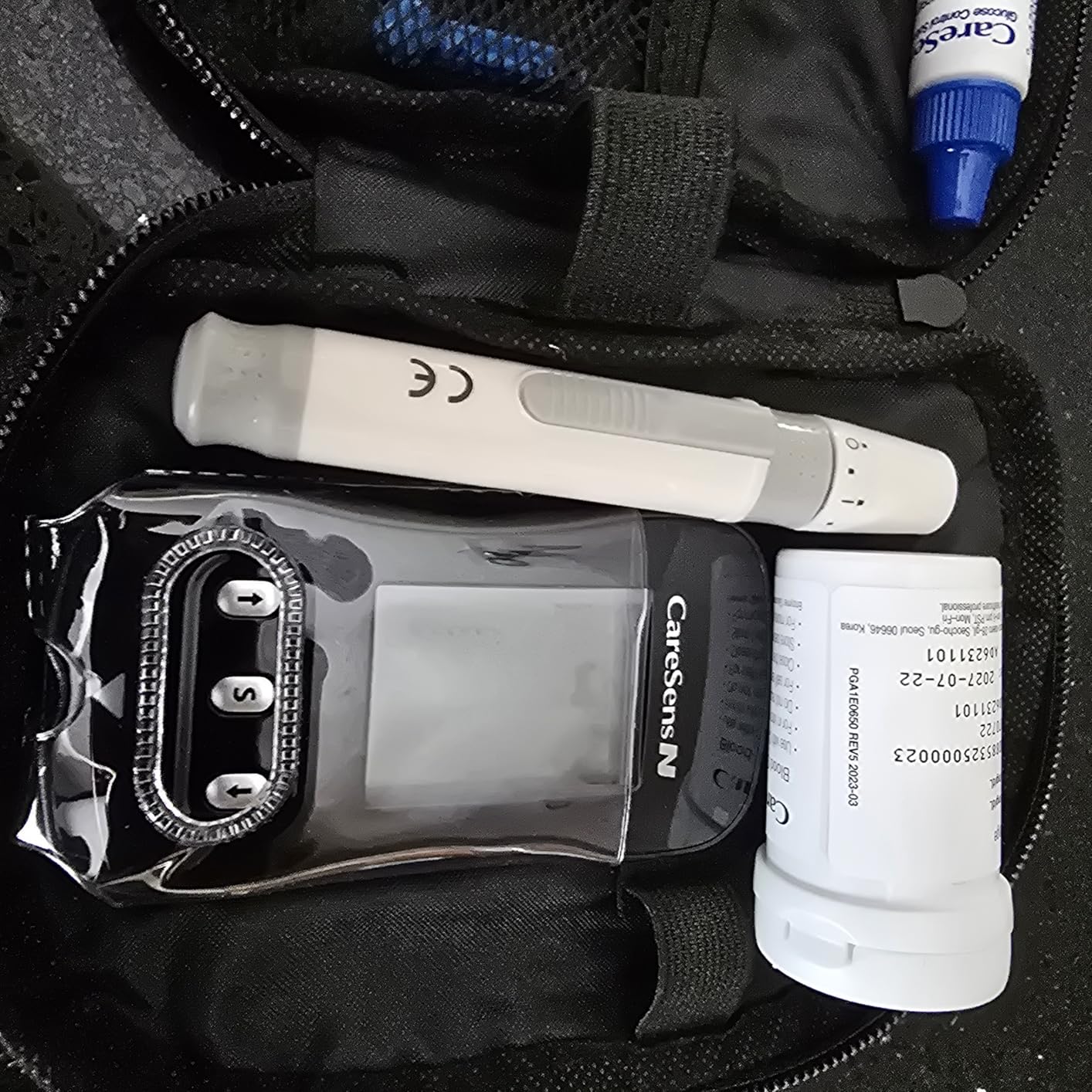 CareSens N Blood Glucose Monitor Kit with 100 Blood Sugar Test Strips, 100 Lancets customer photo 1