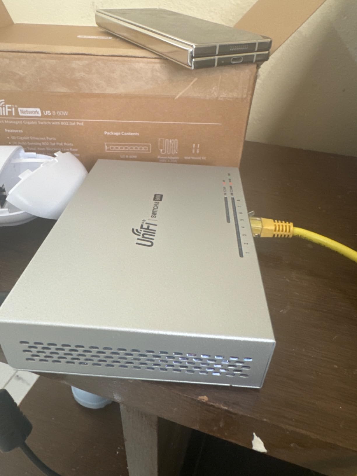 Ubiquiti US-8-60W UniFi 8-Port Gigabit PoE Compliant Managed Switch customer photo 2