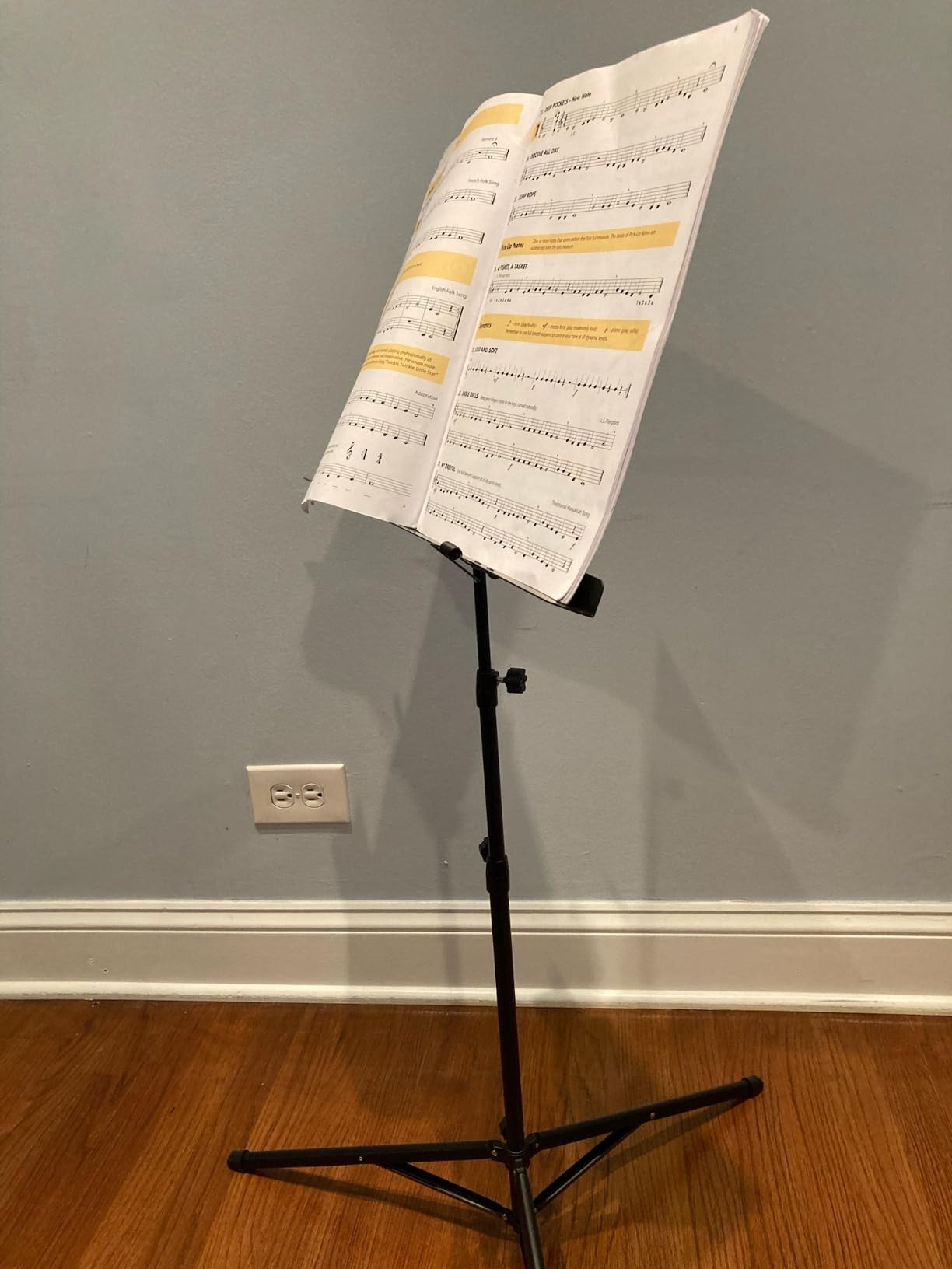 CAHAYA Sheet Music Stand Portable Folding Dual Use Desktop Book Holder customer photo 1