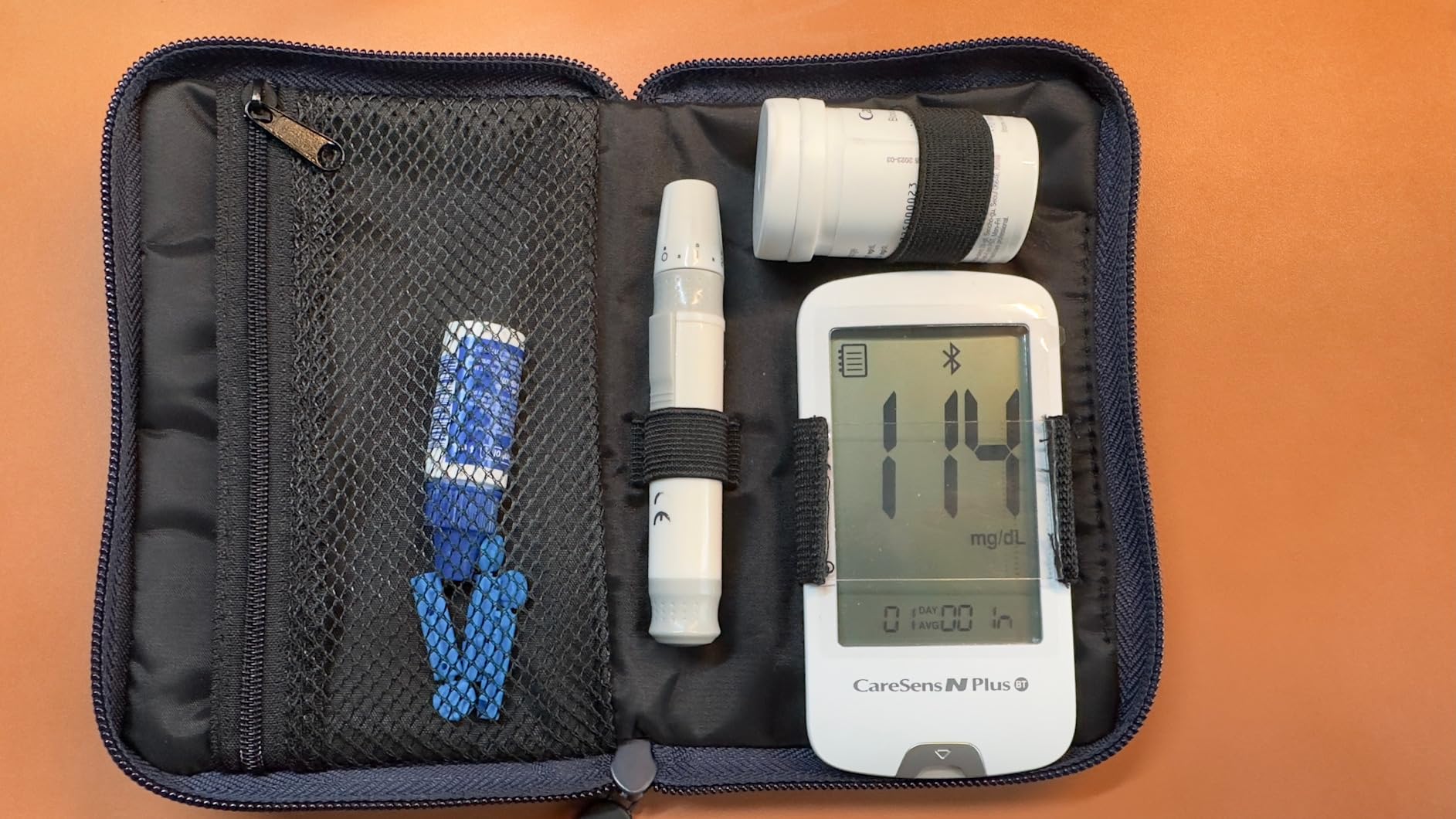 CareSens N Plus Bluetooth Blood Glucose Monitor Kit with 100 Test Strips, 100 Lancets customer photo 2