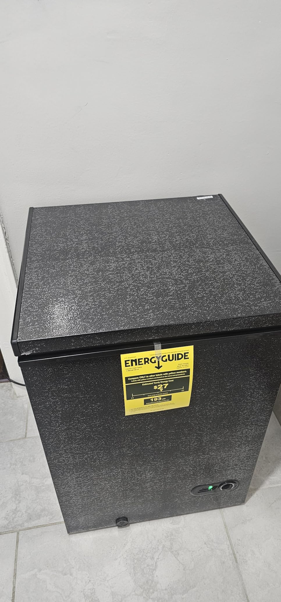 Kismile 7.0 Cubic Feet Chest Freezer with 3 Removable Basket, Free Standing Top Open Door Compact Deep Freezer with Adjustable Temperature for Home/Kitchen/Office/Garage/Bar (7.0 Cu.Ft, Black) customer photo 1
