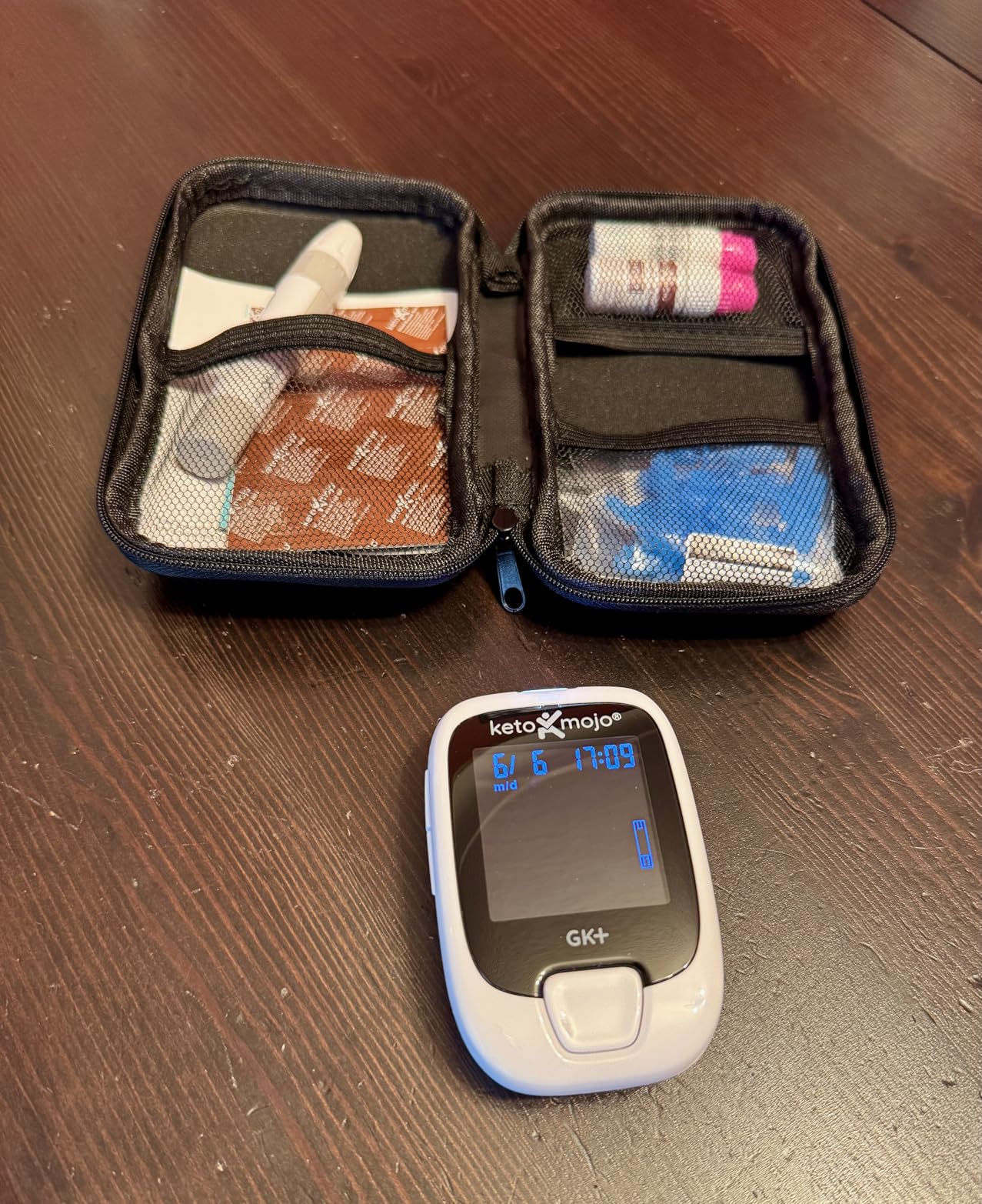 KETO-MOJO GK+ Bluetooth Glucose & Ketone Testing Kit with Free APP customer photo 1