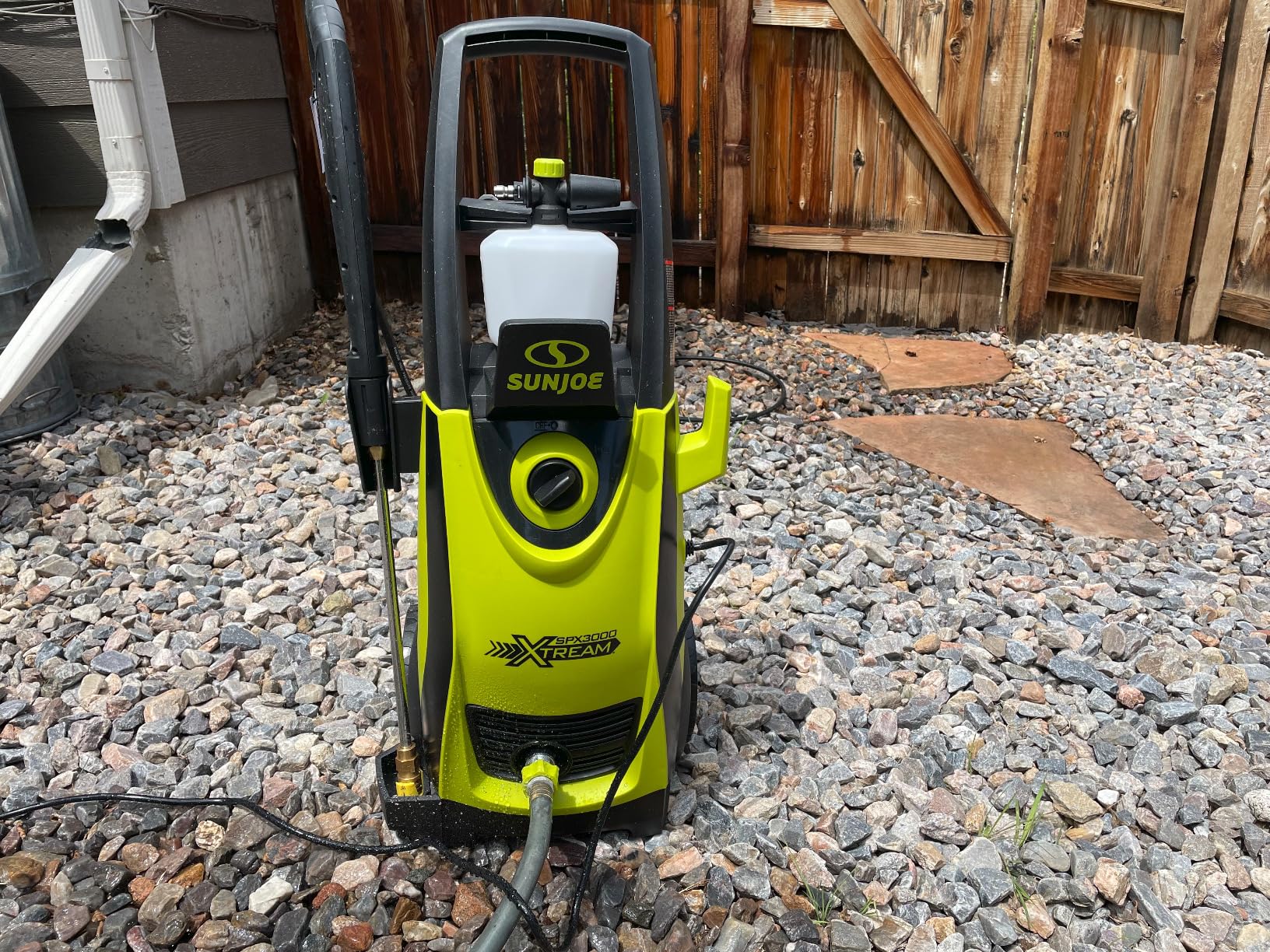 Sun Joe SPX3000-XT1 XTREAM 2,500 PSI Pressure Washer with 14.9A Motor, Includes 4 Quick-Connect Nozzles, High-Pressure Hose, Garden Hose Adapter, and 35-Foot Power Cord customer photo 1