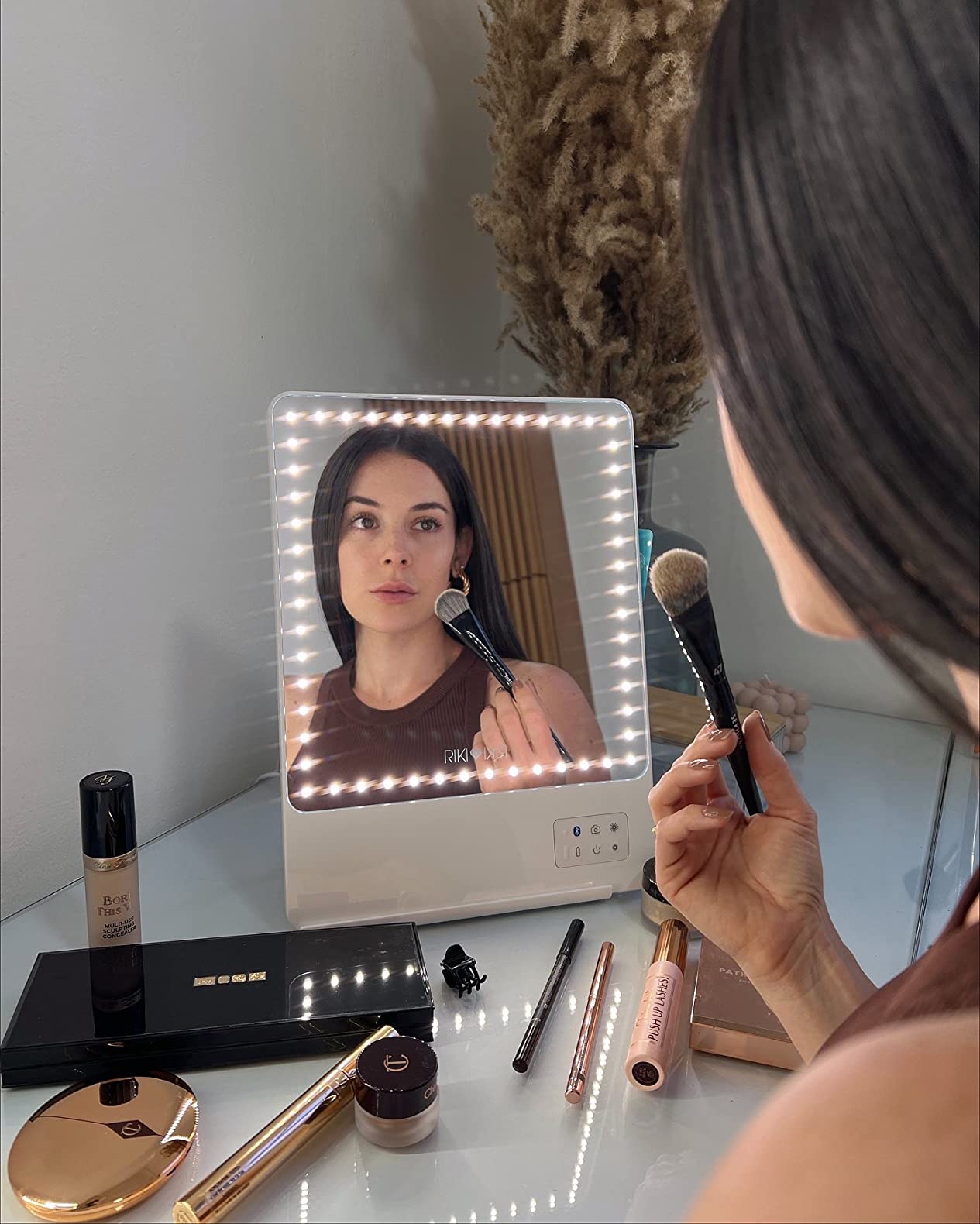 RIKI LOVES RIKI LED Vanity Mirror with Lights & Bluetooth - Portable Lighted Makeup Mirror with Magnification, Adjustable Stand, & Phone Clip | 5 Dimming Stages & HD Daylight Lighting Cosmetic Mirror customer photo 1