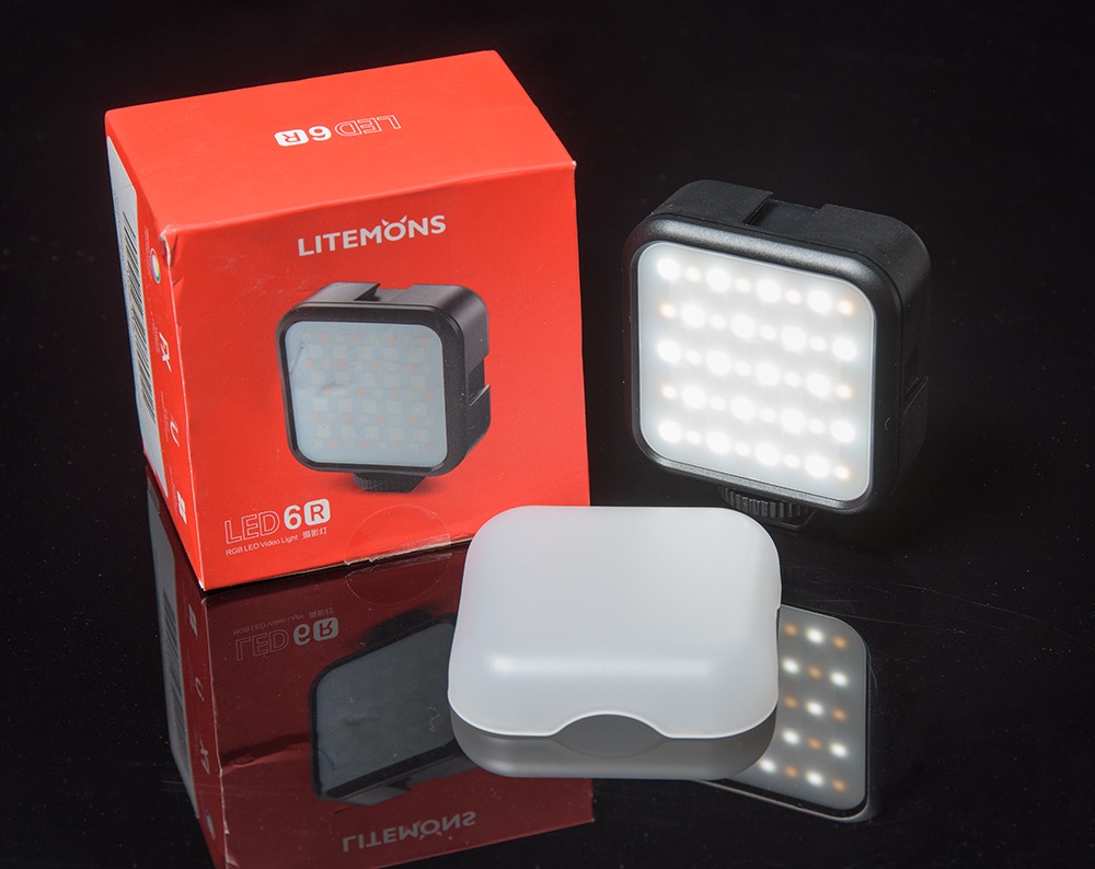Godox LITEMONS LED6R RGB LED Video Light, Rechargeable LED Camera Light, HSI Adjustable 36000 Colors, CCT Bicolor 3200K-6500K, CRI 95, 13 FX Light Effects with 3 Cold Shoe, Support Magnetic Attraction customer photo 2