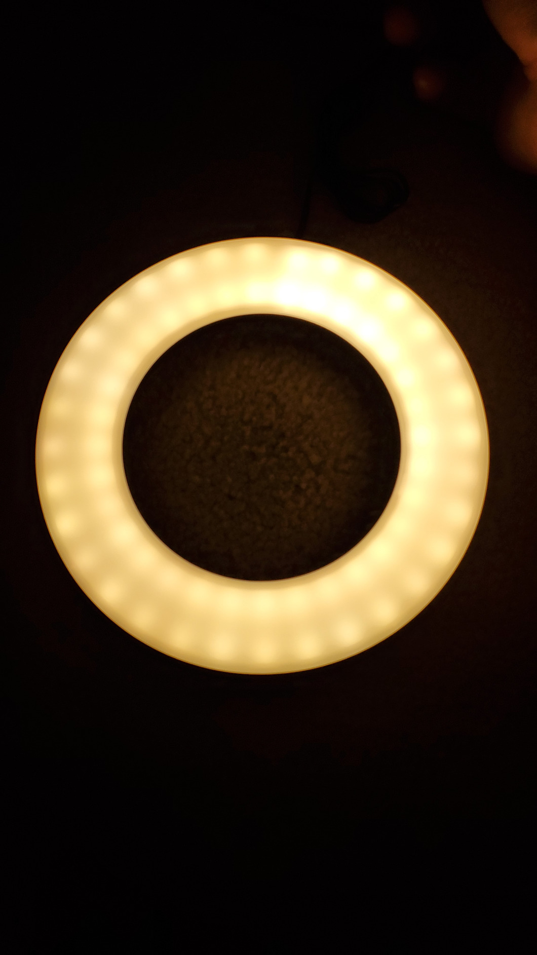 Video Conference Lighting Kit, Ring Light Clip on Laptop Monitor with 5 Dimmable Color & 5 Brightness Level for Webcam Lighting/Zoom Lighting/Remote Working/Self Broadcasting and Live Streaming customer photo 2