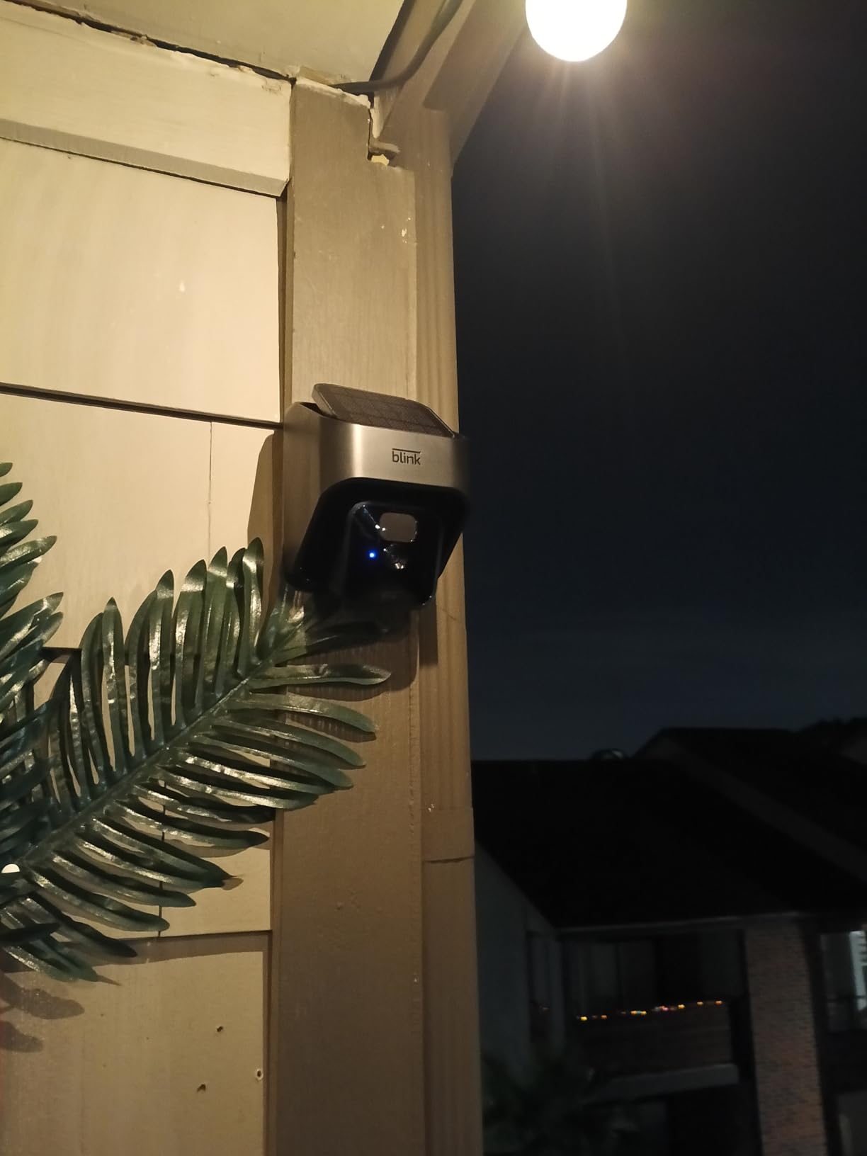 Blink Outdoor (3rd Gen) + Solar Panel Charging Mount - Wireless HD Smart Security Camera, Solar-Powered, Motion Detection - Add-on camera (Sync Module required) customer photo 1