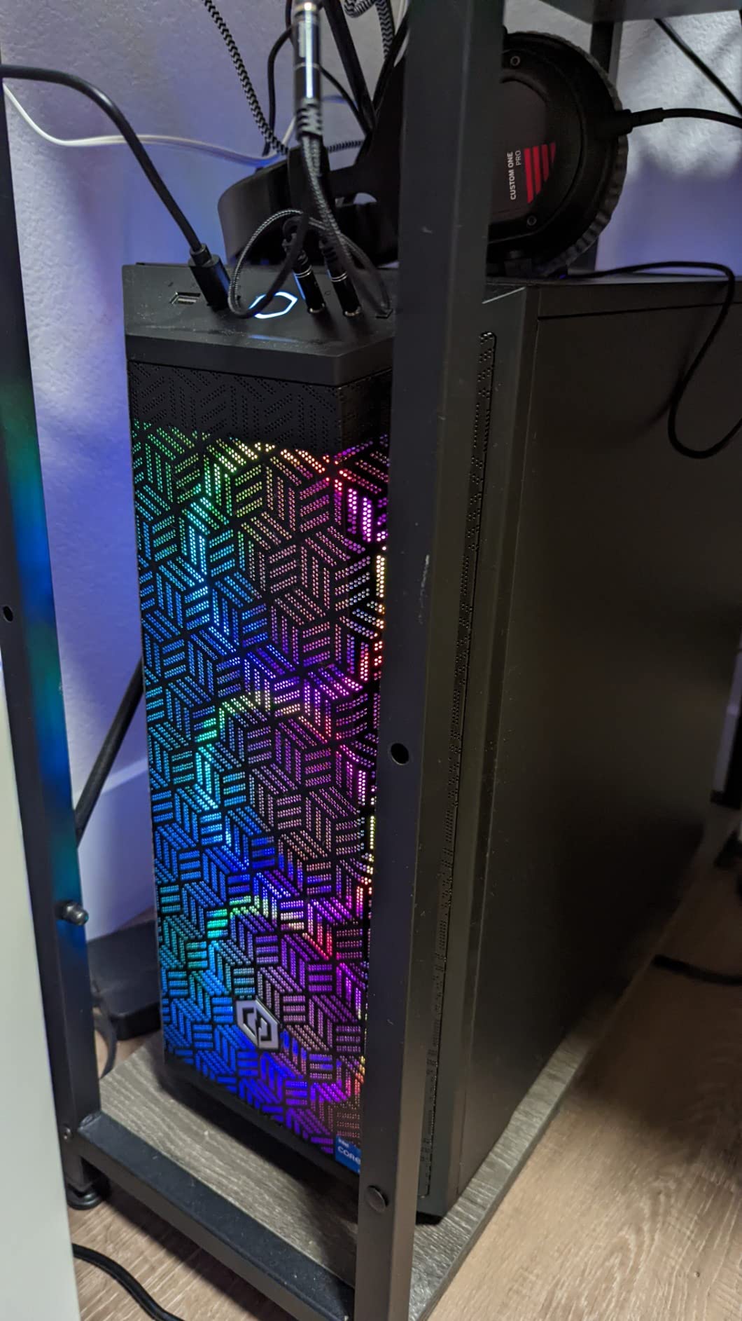 CyberPowerPC Gamer Xtreme VR Gaming PC, Intel Core i5-11400F 2.6GHz, 8GB DDR4, GeForce RTX 2060 6GB, 500GB NVMe SSD, WiFi Ready & Win 11 Home customer photo 1