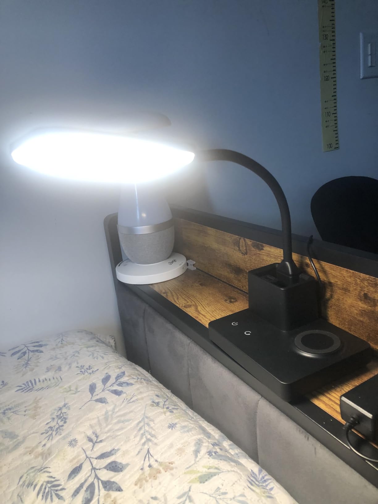 LED Desk Lamp with Wireless Charger, Sailstar White Desk Light with Pen Holder, 3 Color Modes with Stepless Dimming, CRI 85, 800 Lumen, Study Lamps for College Dorm Room, Home Office, Adapter Included customer photo 2