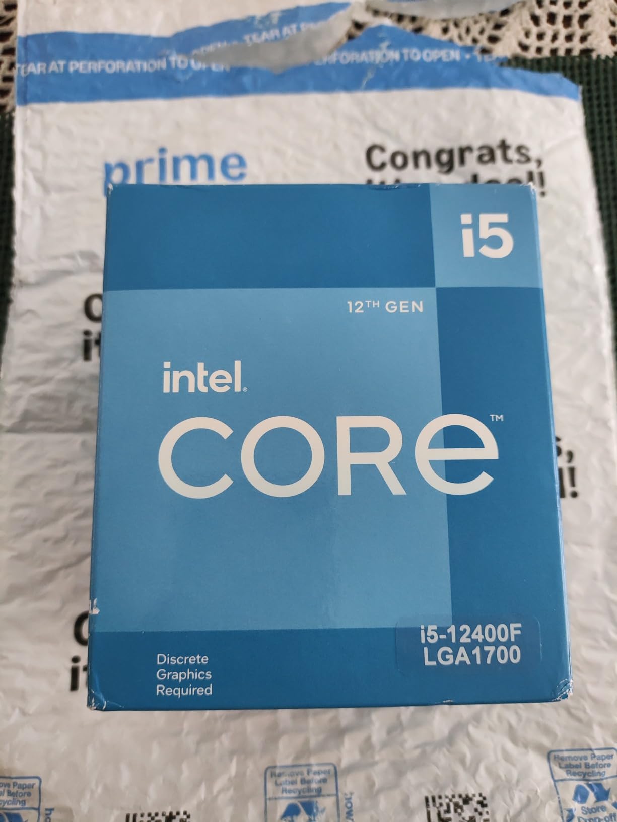 Intel Core i5-12400F Desktop Processor 6 Cores (6P+0E) Up to 4.4 GHz customer photo 2
