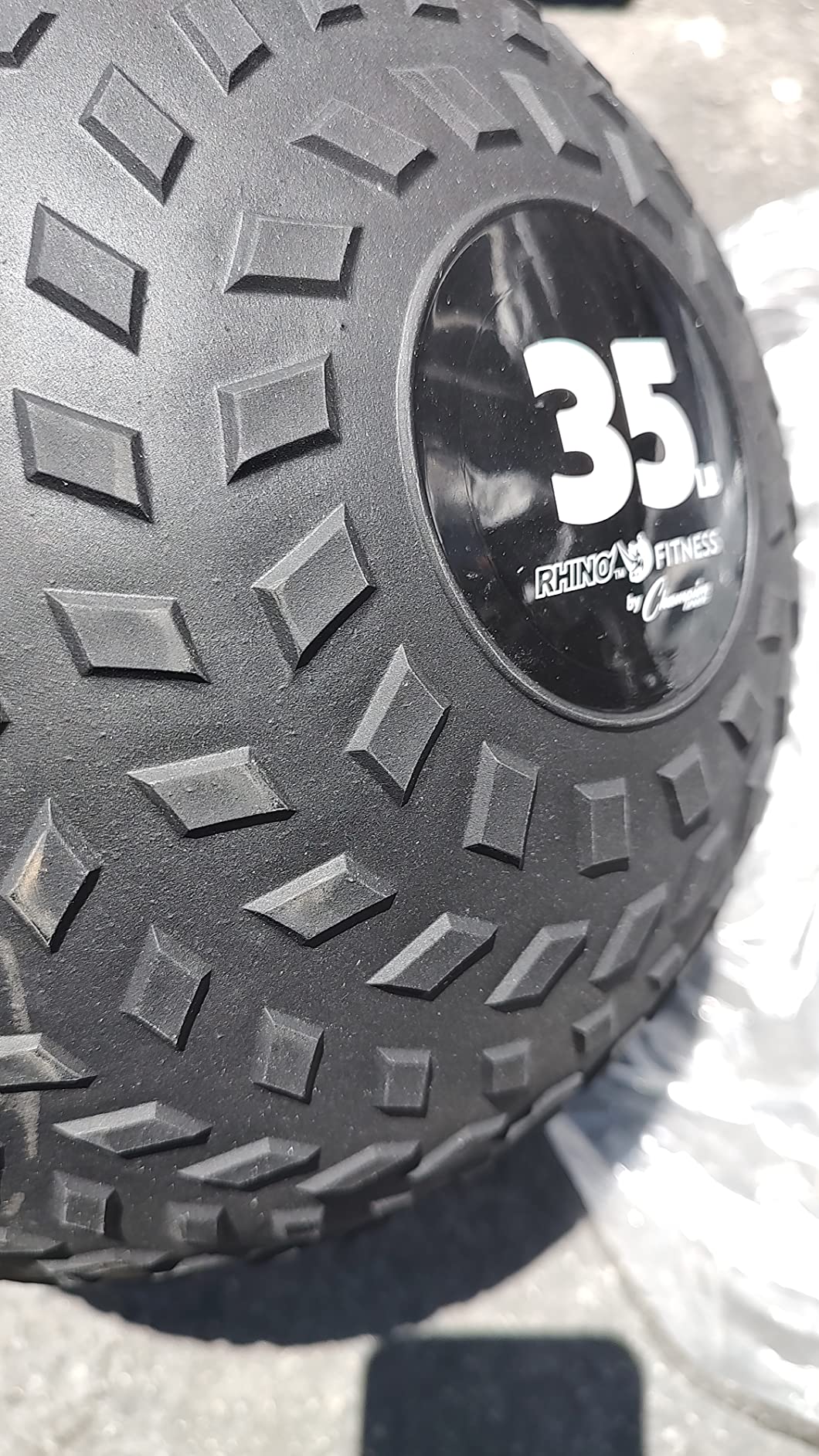 Champion Sports Rhino Fitness Slam Ball - Sand-Filled, Bounce-Resistant Ball for Strength & Conditioning customer photo 1