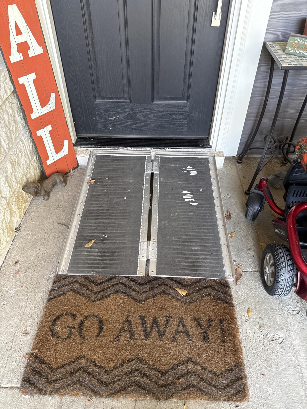 FACHNUO 2 Feet Portable Wheelchair Ramp, Non-Skid Aluminum Handicap Ramps with Handle, Folding Threshold Wheel Chair Ramp for Home Steps, Stairs, Entry, Threshold, Doorways, Scooter, 800LBS Capacity customer photo 1