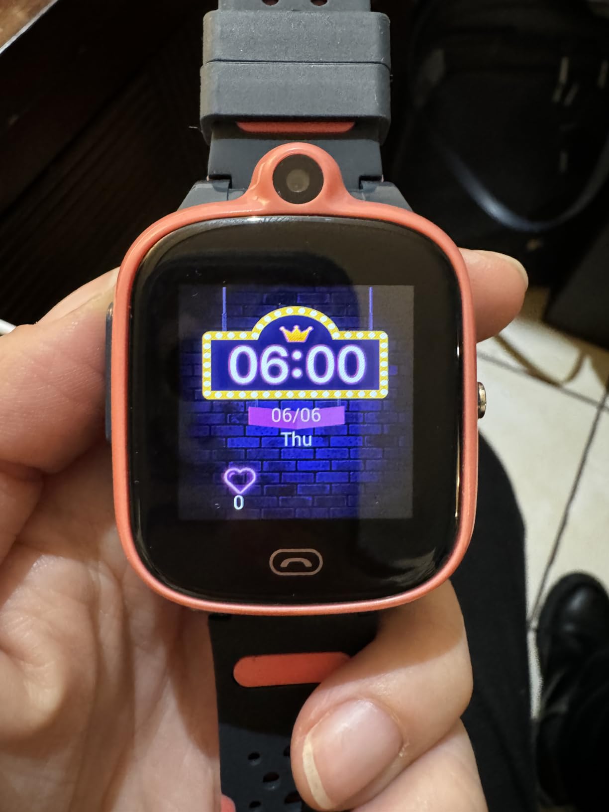 TOPUSER 4G GPS Smart Watch for Kids Boys Girls Watches [Global Version] SOS Emergency Alarm Waterproof Smartwatch with Text Video Voice Call Phone Watch Tracker Real Time Tracking Age 3-12 customer photo 1