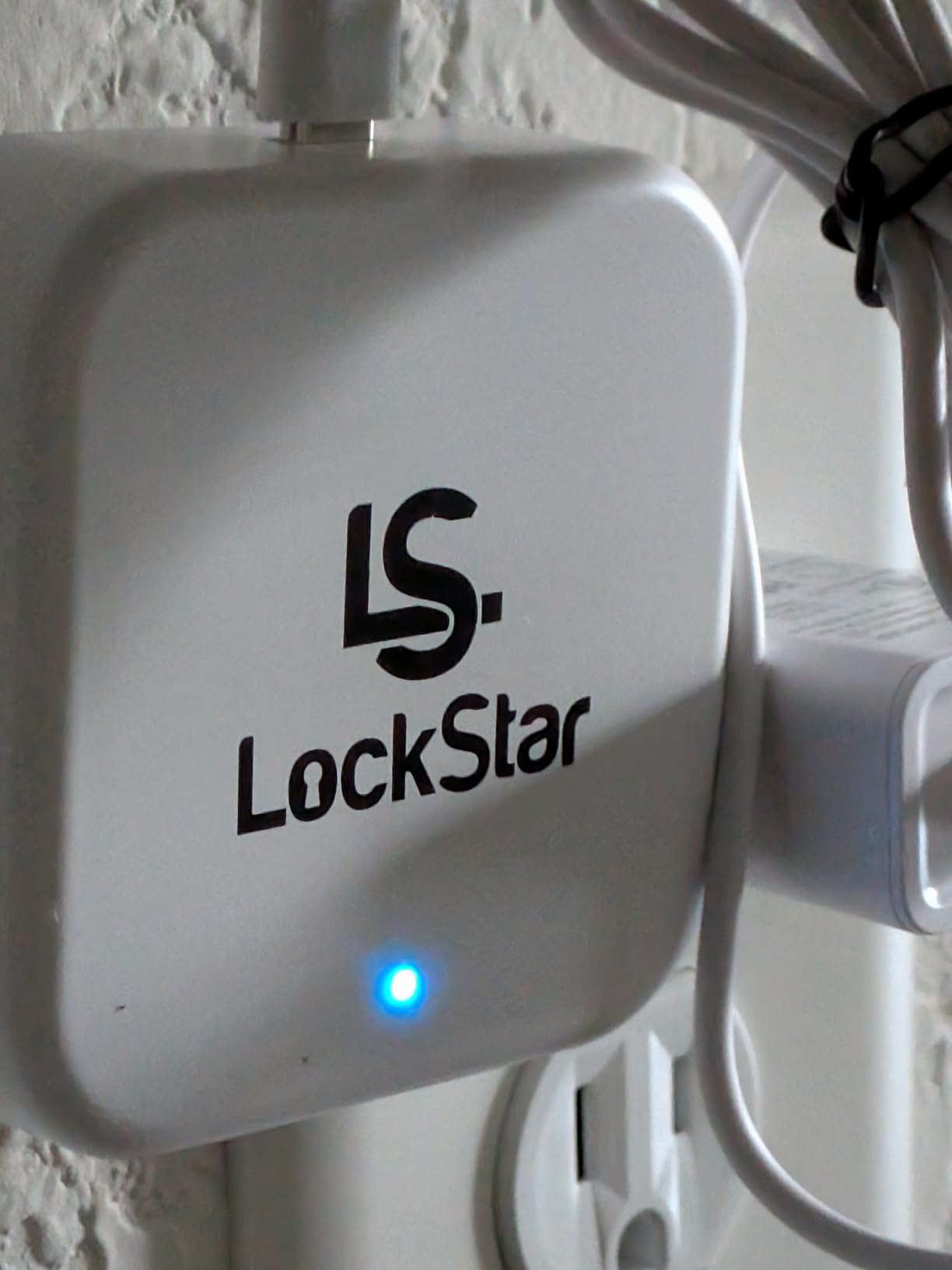 LOCKSTAR Smart Door Lock - Keyless Entry Deadbolt Door Lock - Multiple Entry Methods: APP, Fingerprint Touch ID, Keypad Code, Card FOB, Traditional Key, Smart Home Devices customer photo 1
