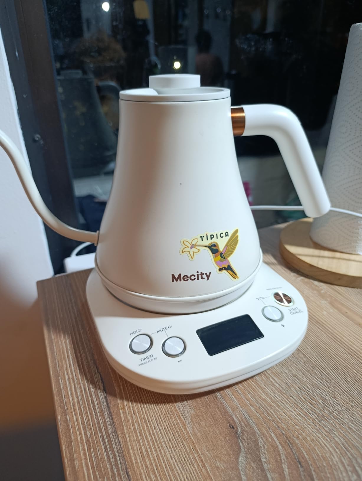 Mecity Electric Kettle Gooseneck Pour Over Kettle ±1 Temperature Control Quick Heating Water Boiler for Coffee & Tea & Formula Auto Shut Off Tea Kettle 1200 Watt, 0.8L, Matt Black, Barista Edition customer photo 2