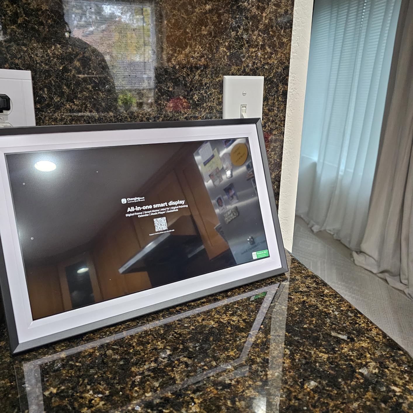 All-in-one Smart Display Built-in Li-Battery|Google Digital Calendar,Picture Frame with Anti-Glare Touchscreen customer photo 2
