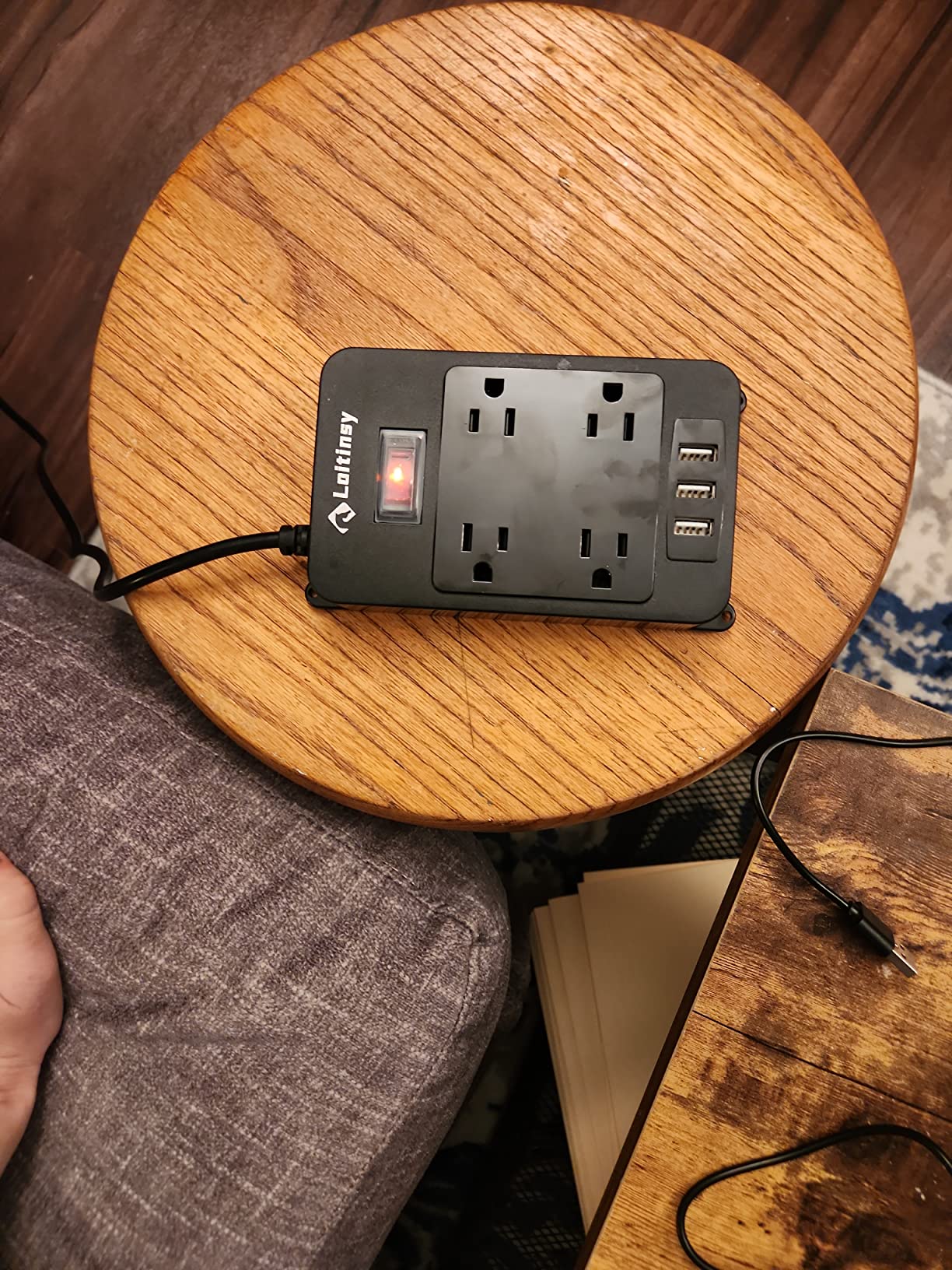 Outdoor Power Strip Weatherproof with 4 Outlets, Outdoor Surge Protector Waterproof, 3 USB Ports, 6 FT Extension Cord, Electric Shockproof, Plug Extender Wall Mount for Bathroom Kitchen Patio,Black customer photo 1