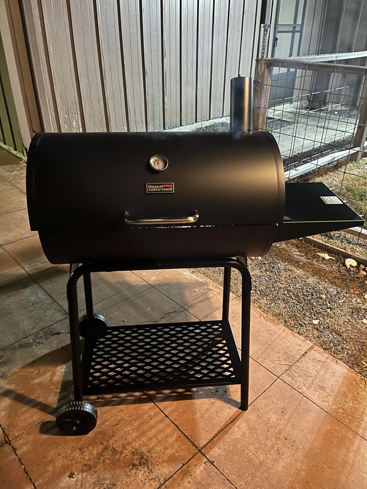 Royal Gourmet CC1830 28 Inch Barrel Charcoal Grill with Warming Rack, 626 Sq. In. customer photo 1