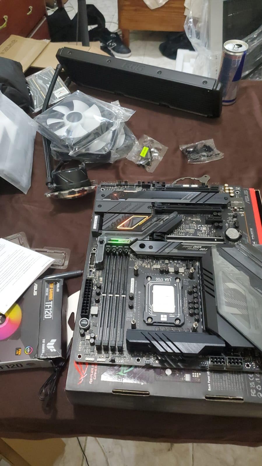 Intel Core i5-13600K Desktop Processor 14 Cores (6P+8E) up to 5.1 GHz customer photo 1