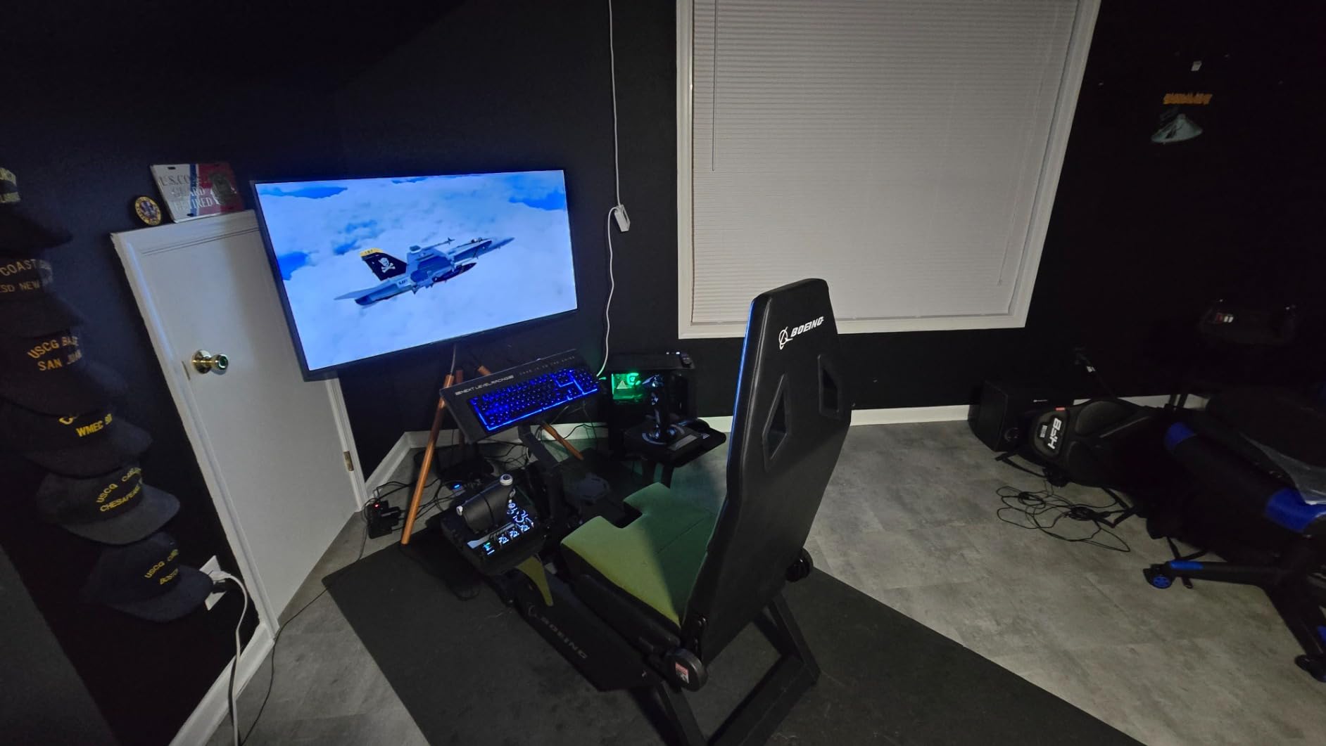 Next Level Racing Flight Simulator Cockpit Boeing Military Edition customer photo 1