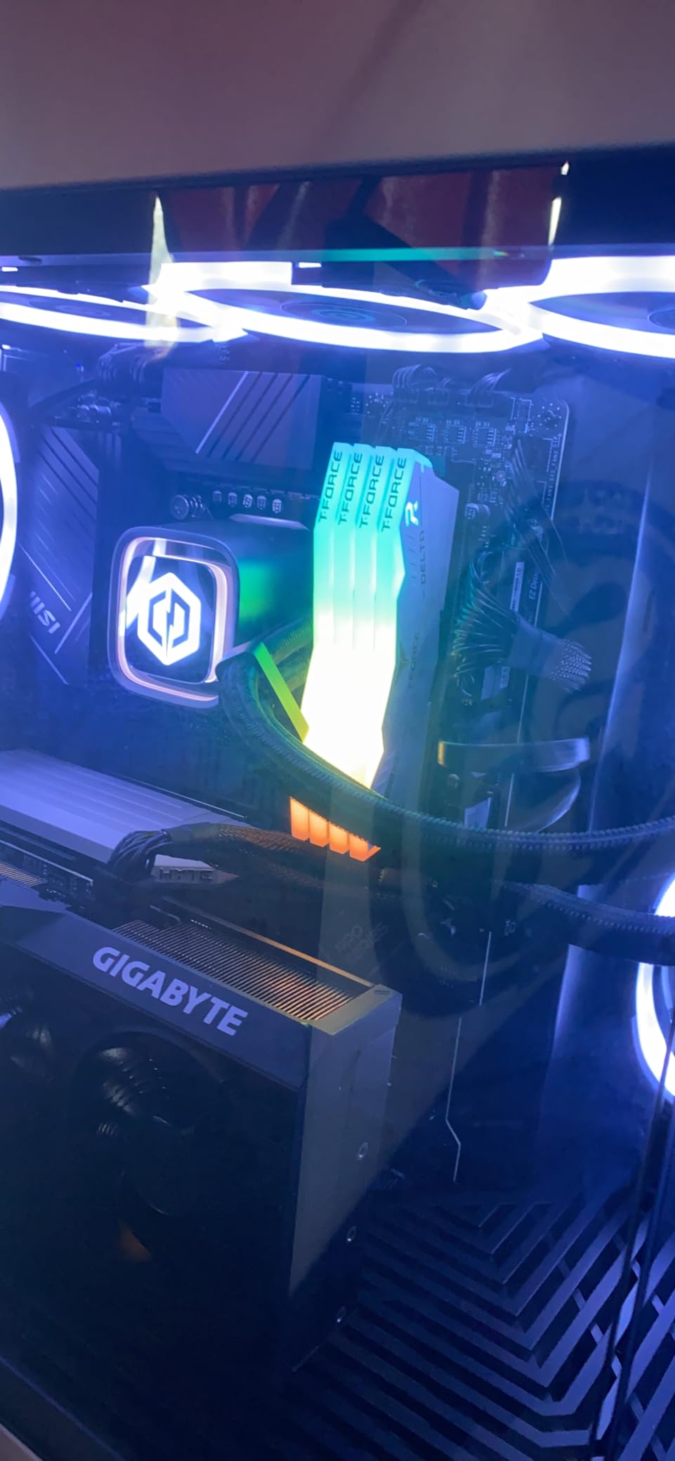 TEAMGROUP T-Force Delta RGB DDR5 Ram 32GB Kit (2x16GB) 7200MHz (PC5-57600) CL34 Desktop Memory Module Ram (White) for 600 Series Chipset customer photo 1