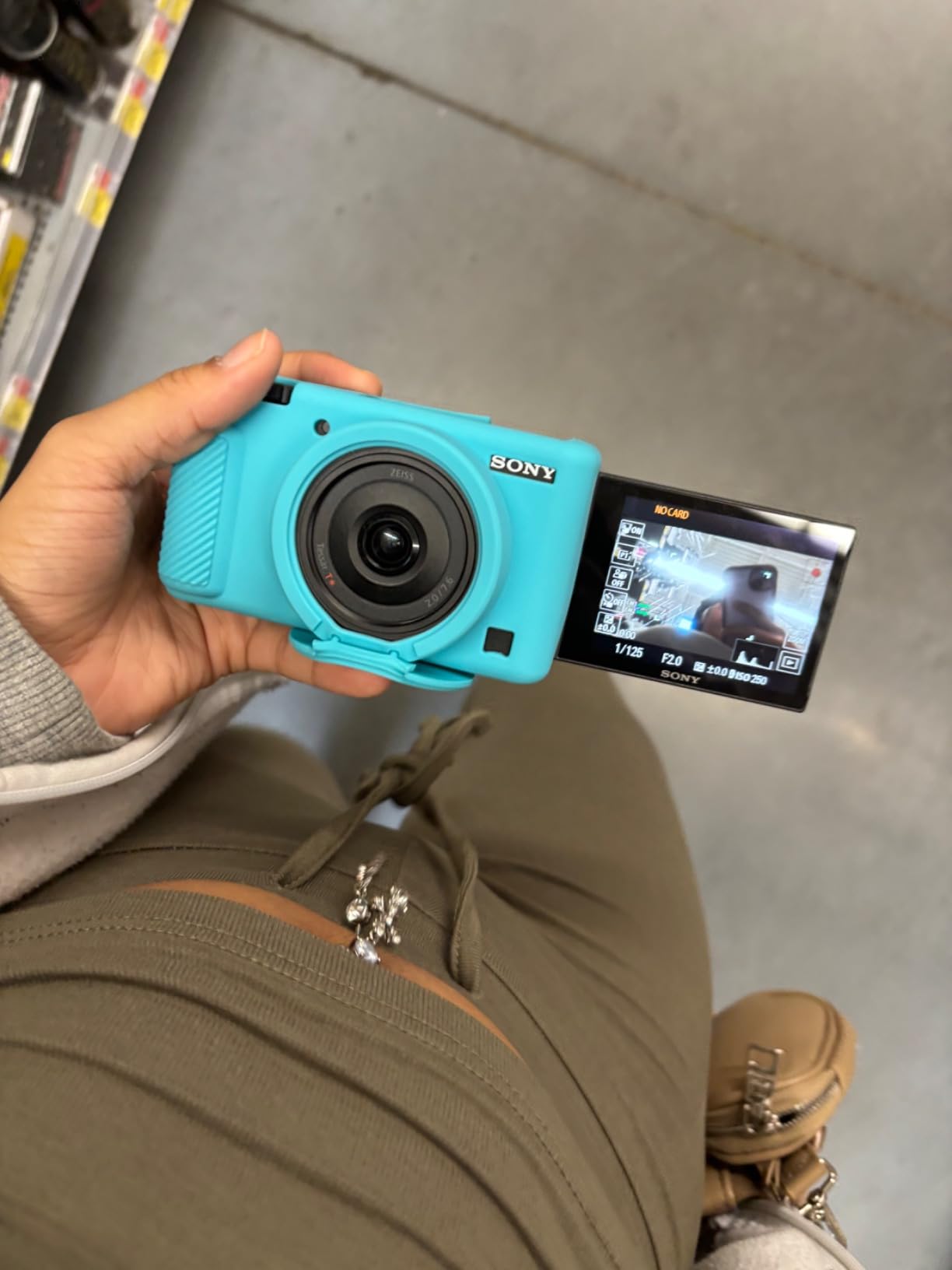 Sony ZV-1F Vlog Camera for Content Creators and Vloggers (Renewed) customer photo 1