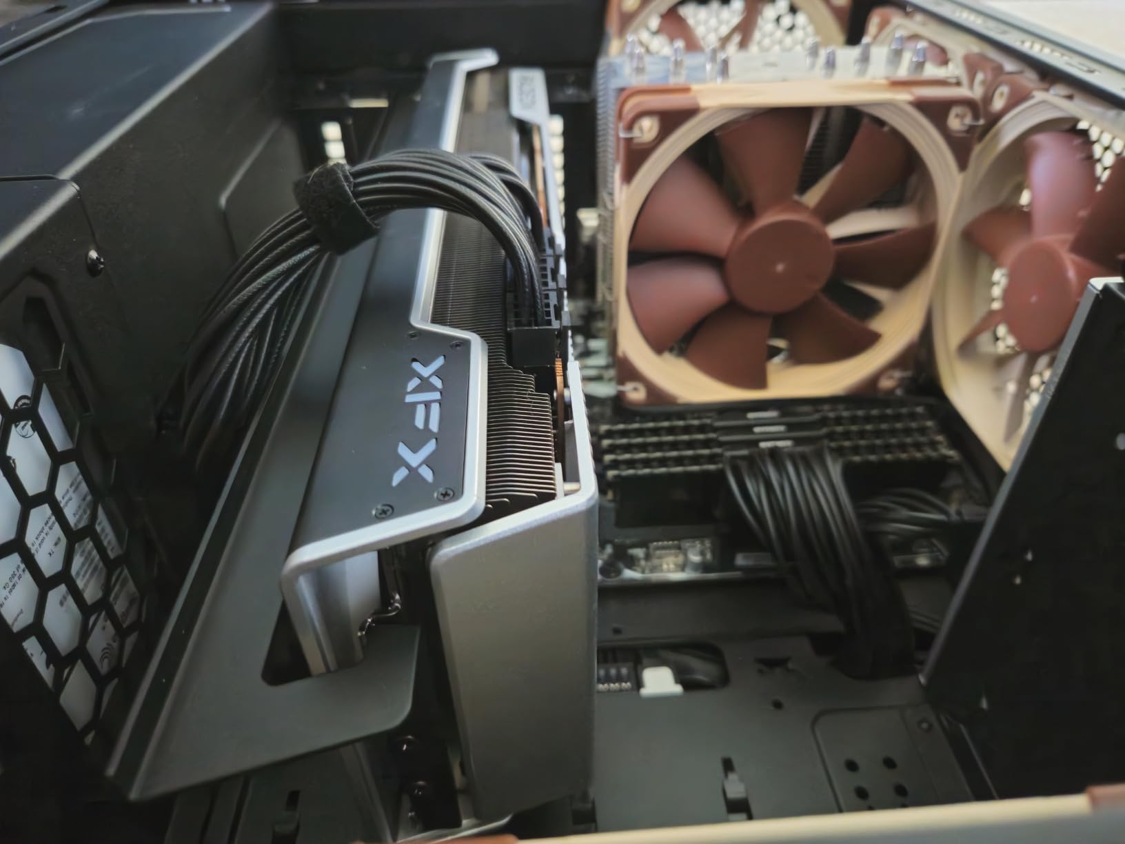 Speedster MERC310 AMD Radeon RX 7900XTX Black Gaming Graphics Card with 24GB GDDR6, AMD RDNA 3 RX-79XMERCB9 customer photo 2