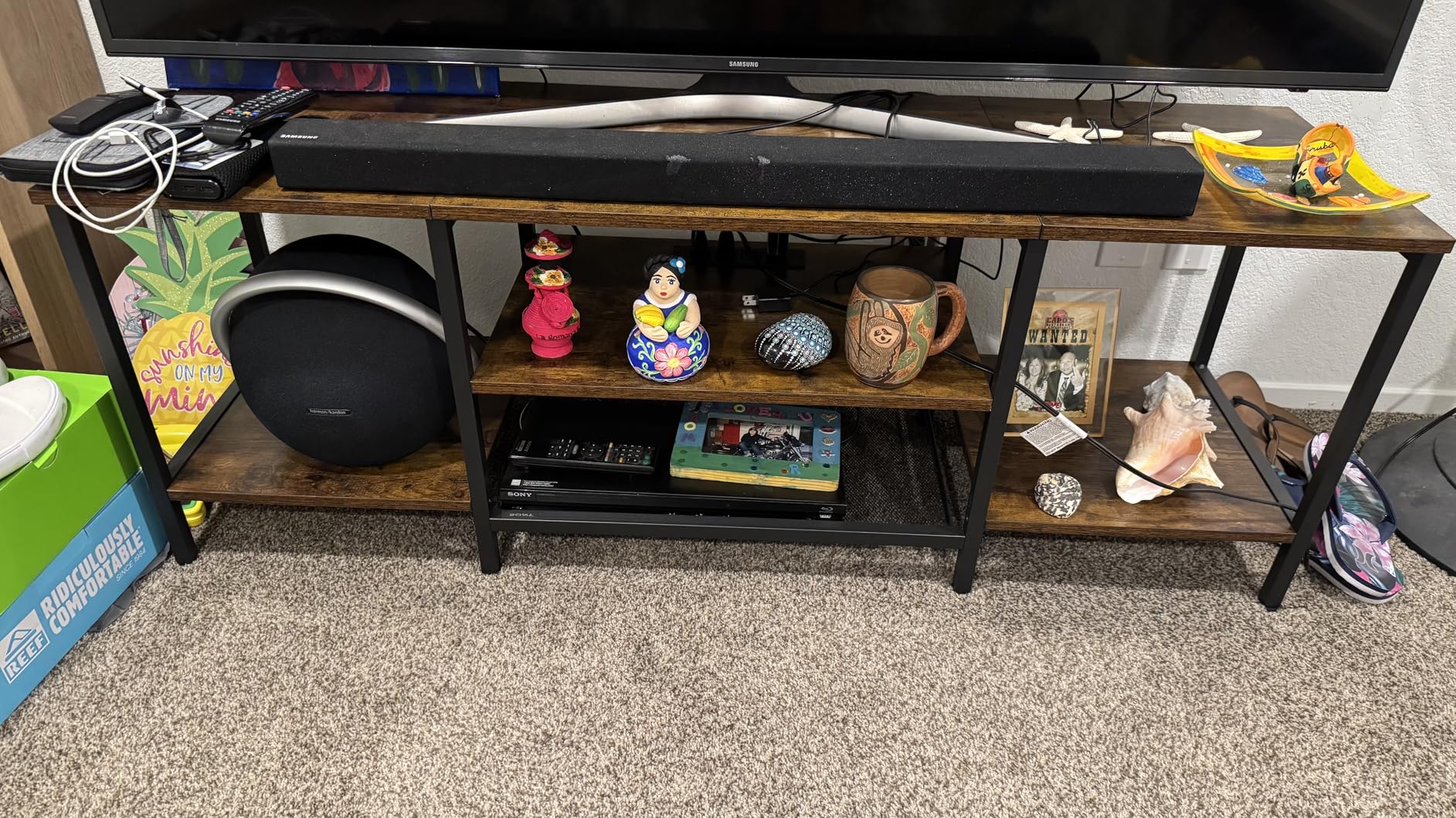 HOOBRO TV Stand with Power Outlets to 75 Inches, TV Console Table with Open Storage Shelves Cabinet, Industrial Media Entertainment Center for Living Room Bedroom, Rustic Brown and Black BF80DS01 customer photo 1