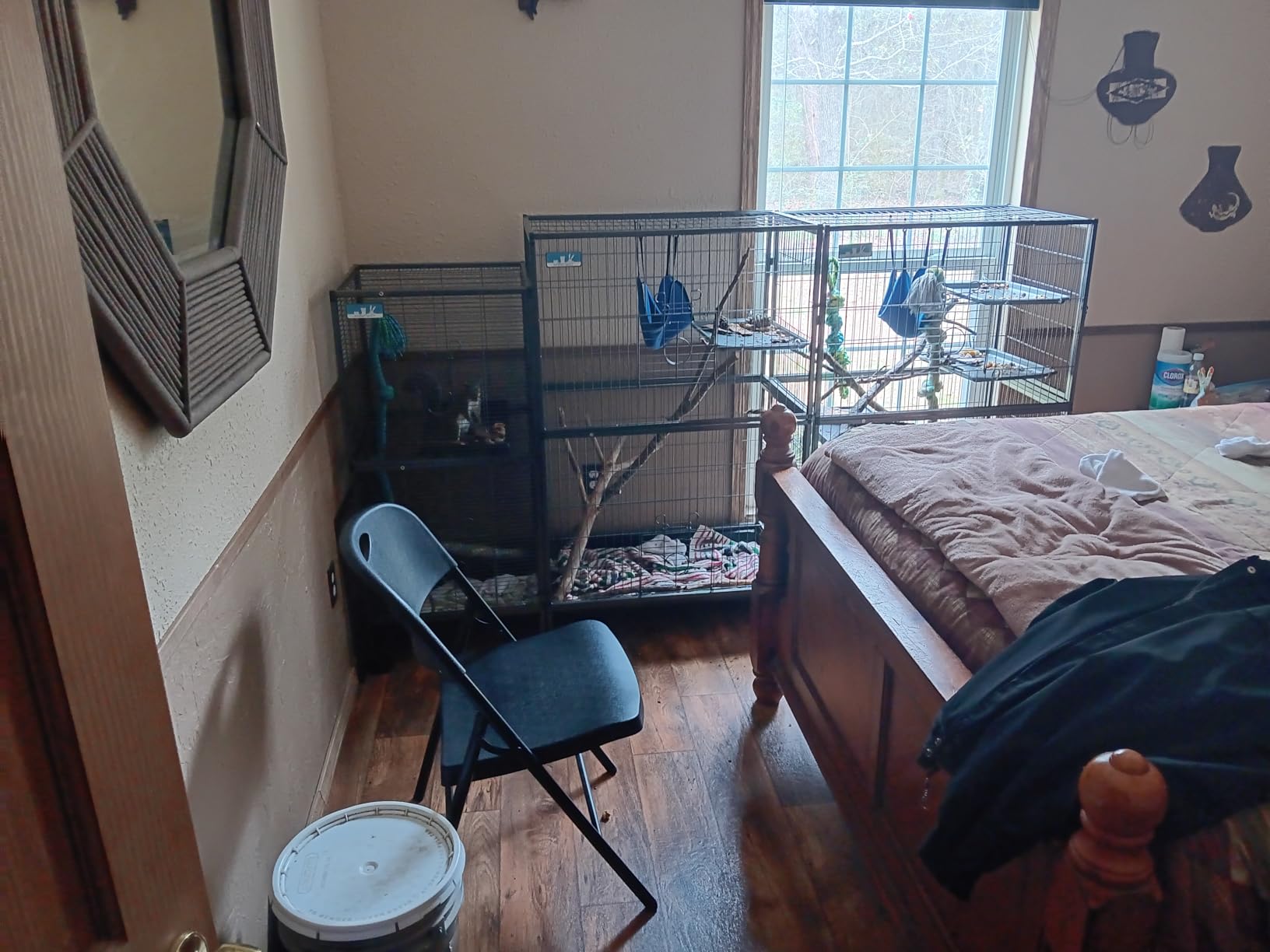 HABUTWAY 50''H Metal Small Animal Cages, Rolling Chinchilla Cage with Removable Ramps, Large Cage for Chinchillas/Guinea Pigs/Rabbit, Ferret Cages with Hammock & 5 Tiers, Black customer photo 1