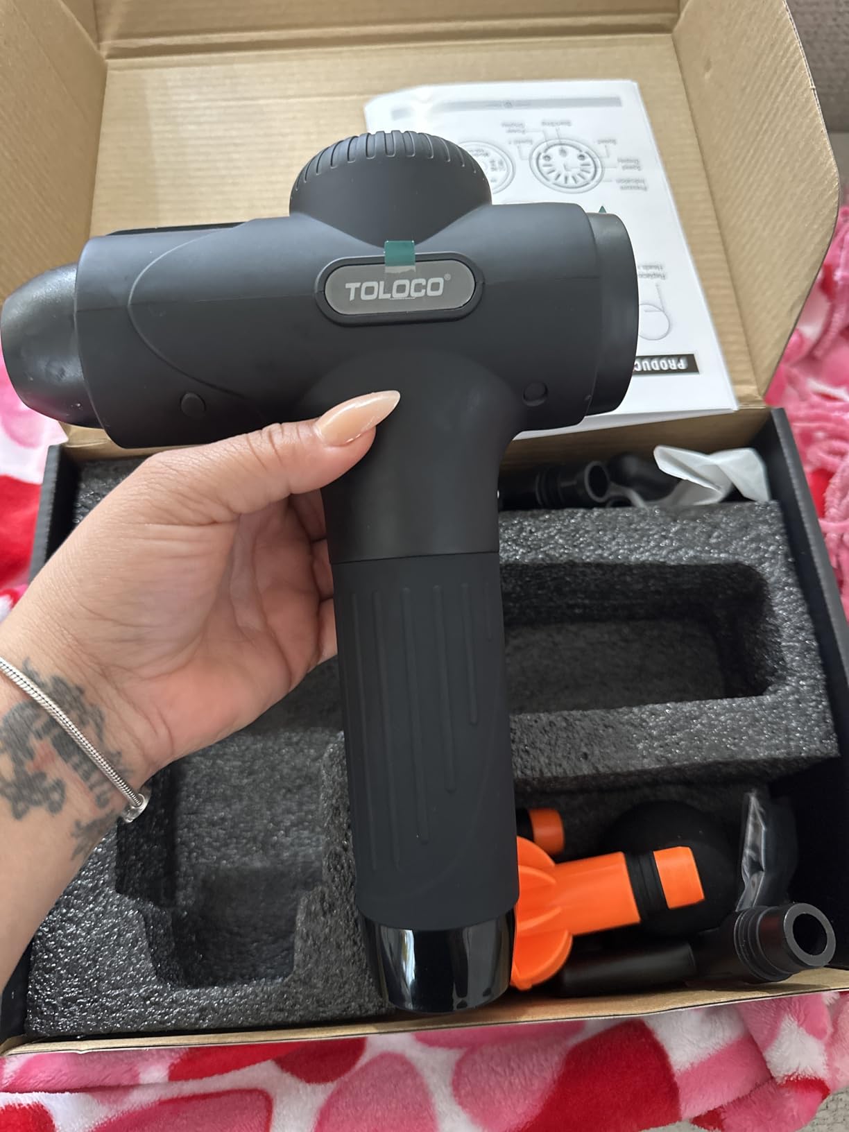 TOLOCO Massage Gun Deep Tissue, Percussion Massage Gun with 10 Replacement Heads, Super Quiet Portable Electric Massager for Athletes, Relax, Black customer photo 1