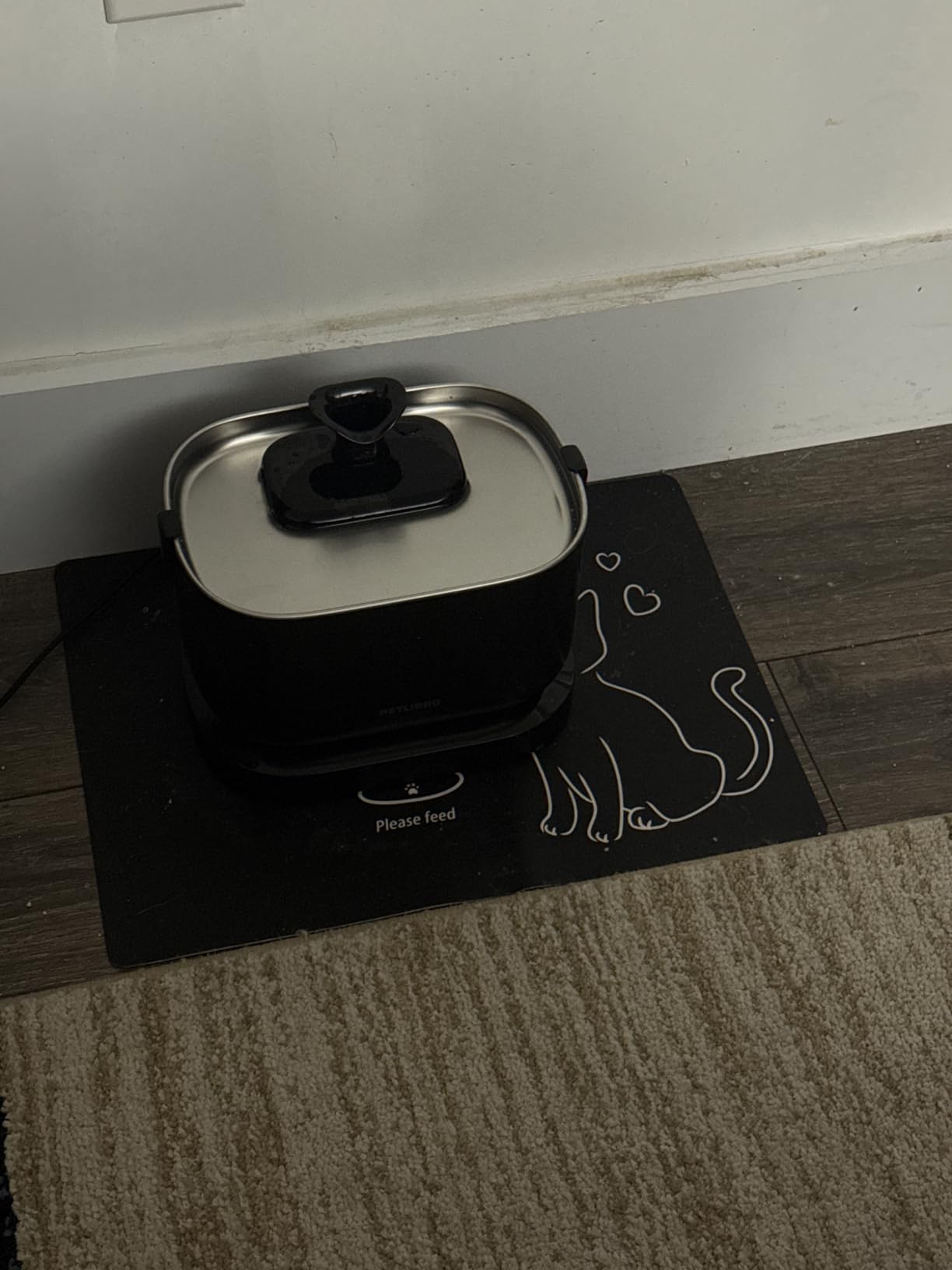 PETLIBRO Cat Water Fountain, Cordless Pet Water Fountain Battery Operated, 2.5L/84oz Dockstream Water Fountains for Cats Indoor, Cat Fountain with Stainless Steel Tray, Easy to Clean BPA-Free customer photo 2