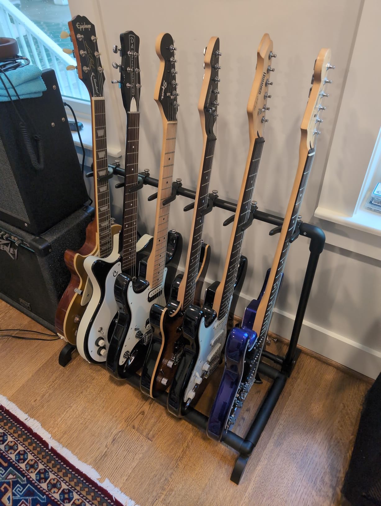 GUITTO Multi Guitar Rack Stand Foldable Universal Display Rack Portable Guitar Holder for Band Stage Bass Acoustic Guitar -3 Holder GGS-12 customer photo 1
