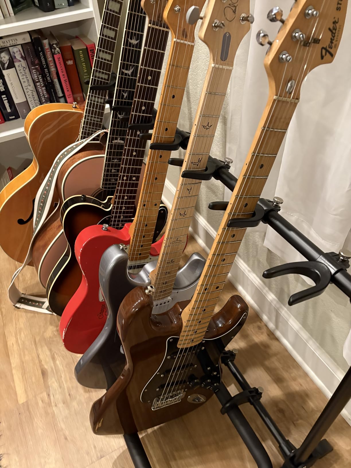GUITTO Multi Guitar Rack Stand Foldable Universal Display Rack Portable Guitar Holder for Band Stage Bass Acoustic Guitar -3 Holder GGS-12 customer photo 2