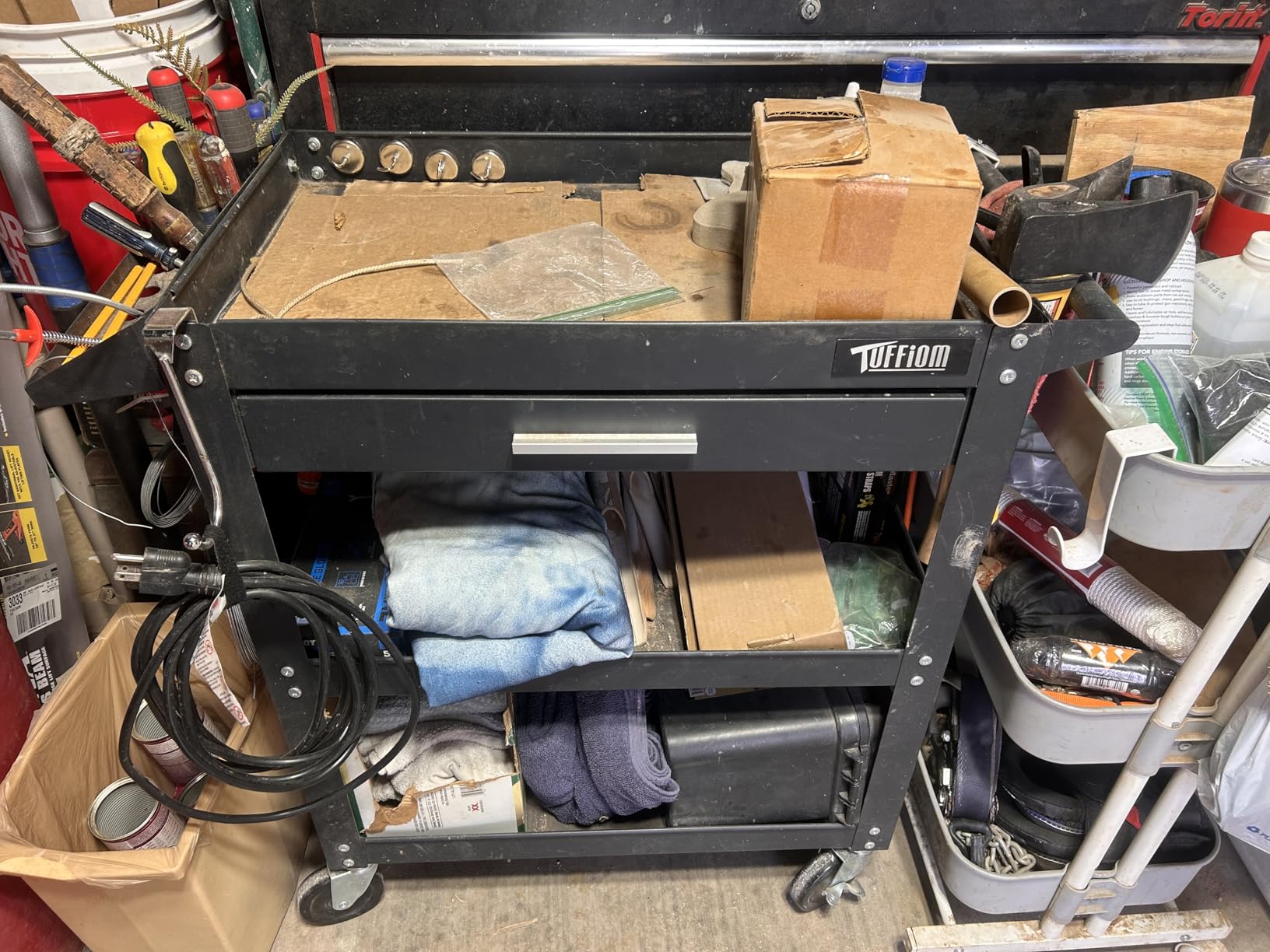 TUFFIOM 3 Tier Rolling Tool Cart, 330 Lbs Capacity, Red, 3 Shelves Steel Utility Cart customer photo 1