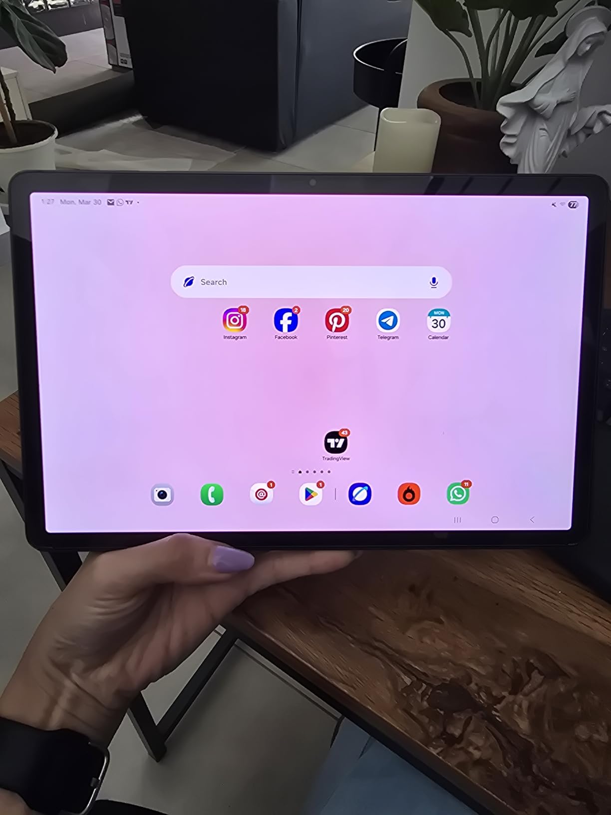 Samsung Galaxy Tab S9 11-inch 256GB WiFi Android AI Tablet, Snapdragon 8 Gen 2, AMOLED, S Pen Included, Graphite customer photo 2